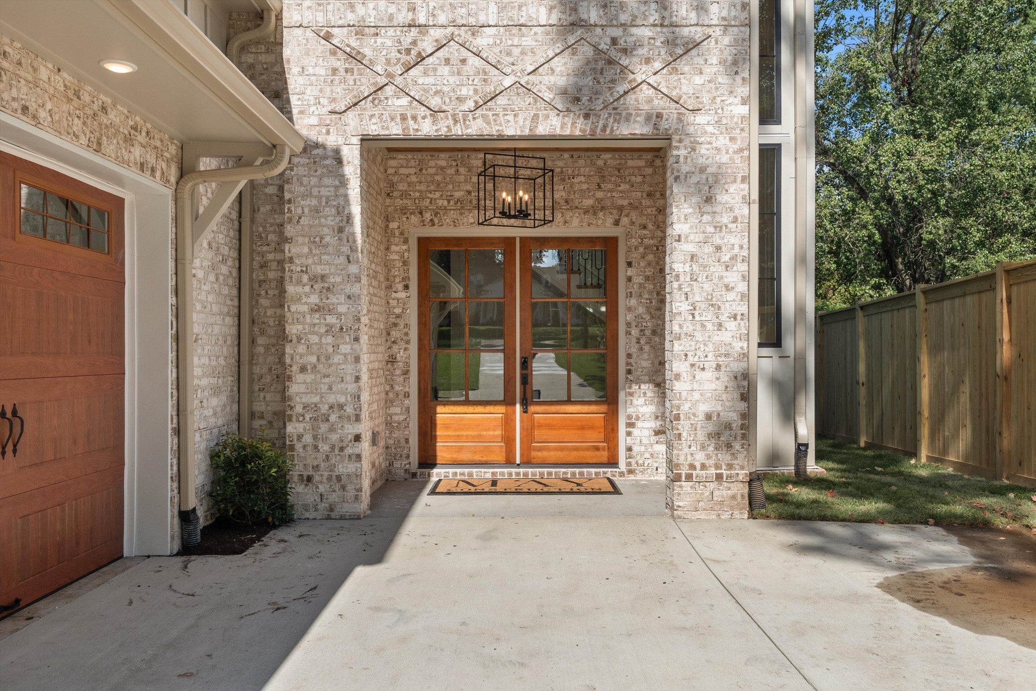 938 Battlefield Dr