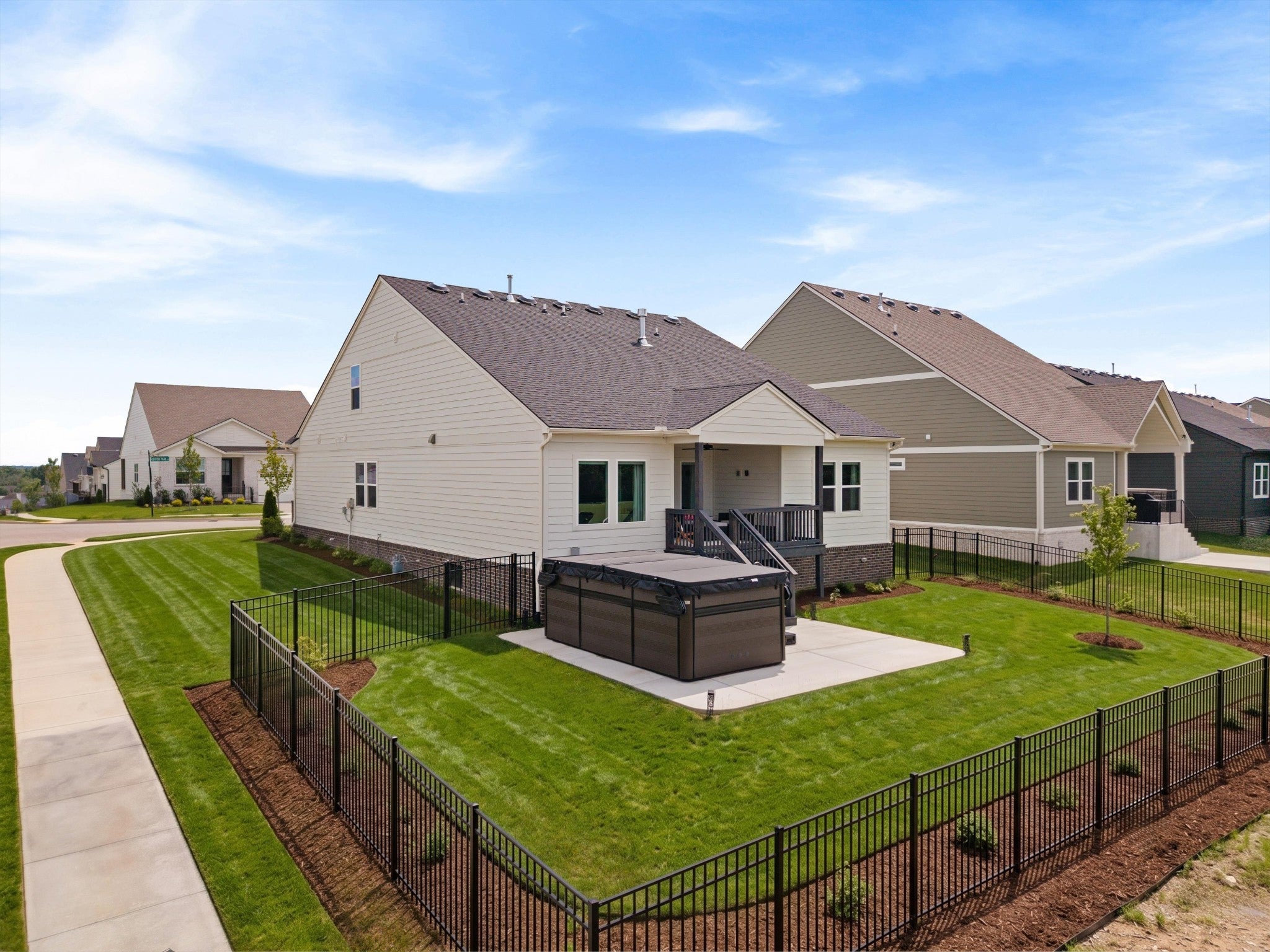 1369 Ashton Park Dr