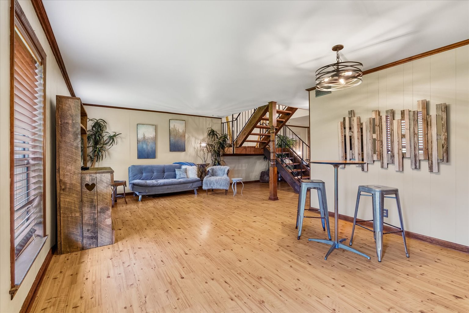 4001 Anderson Rd U140