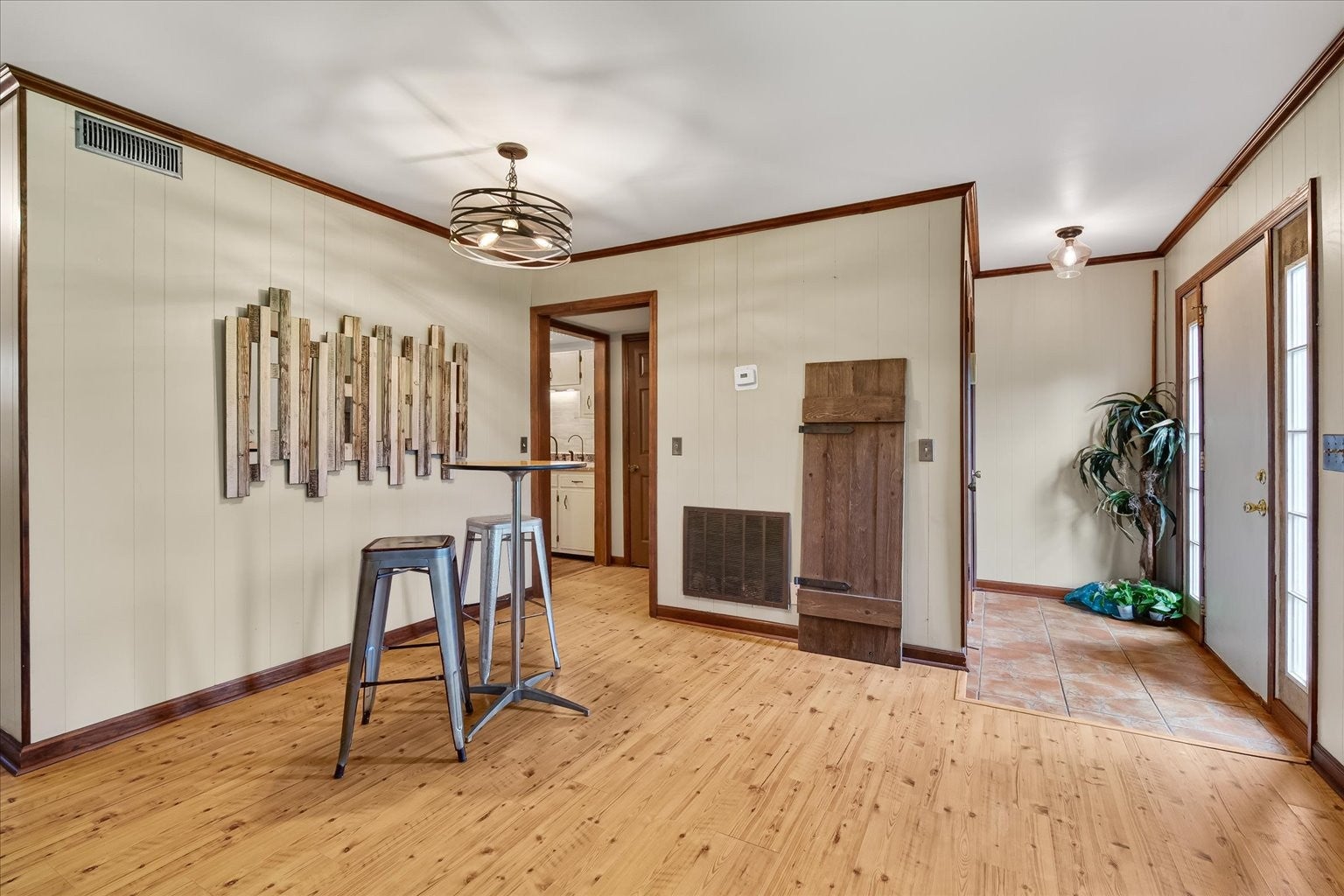 4001 Anderson Rd U140