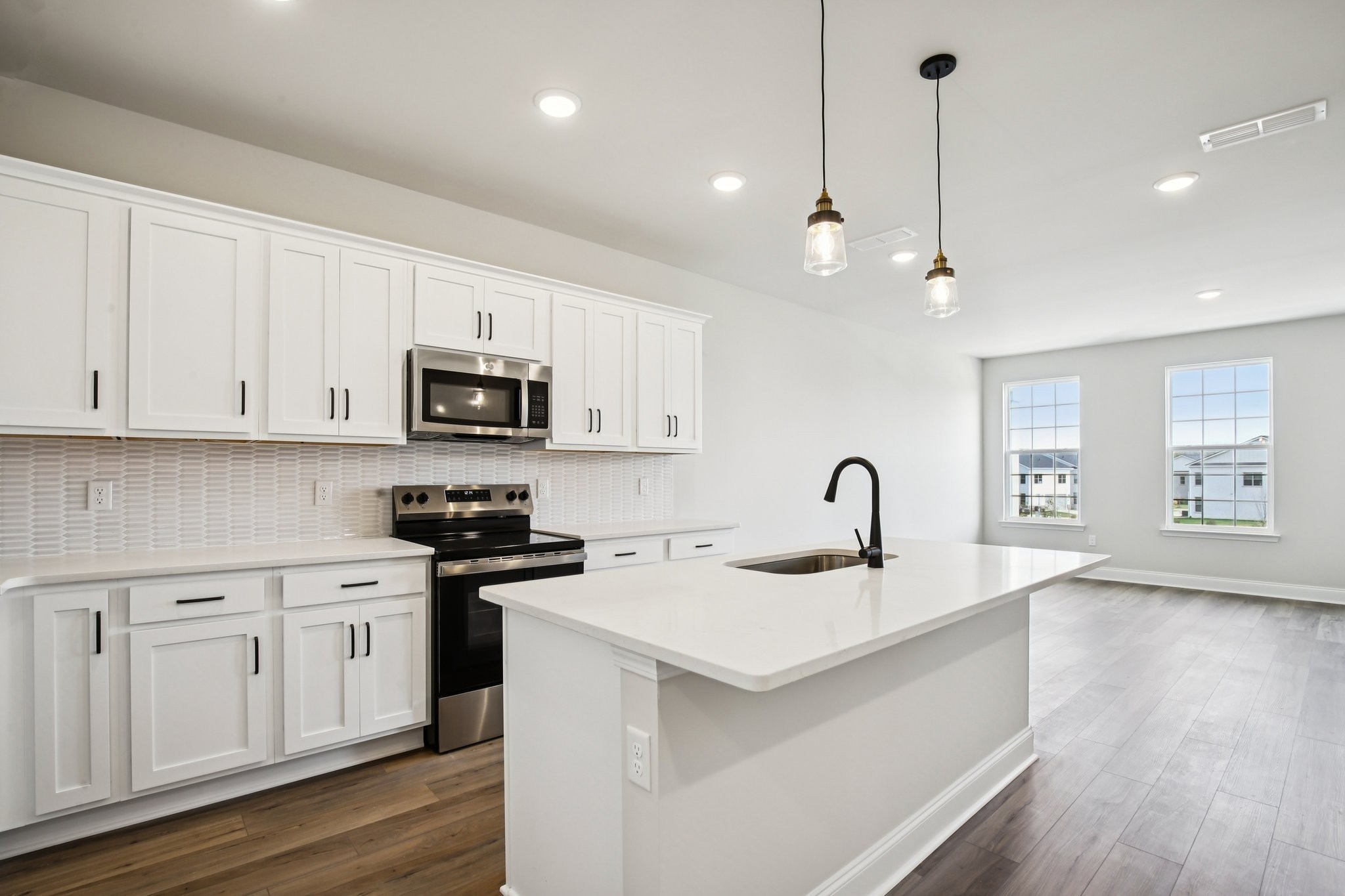 2718 Willowoak Trl