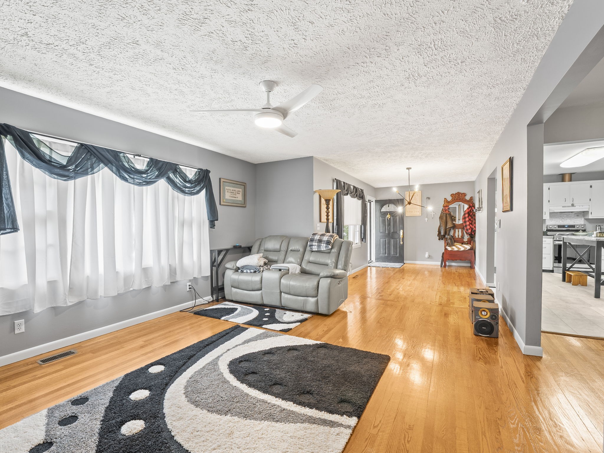 301 Shephard Street N