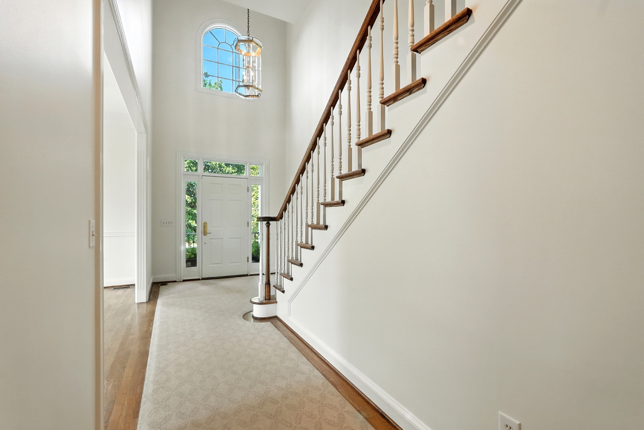 205 Belclaire Pl