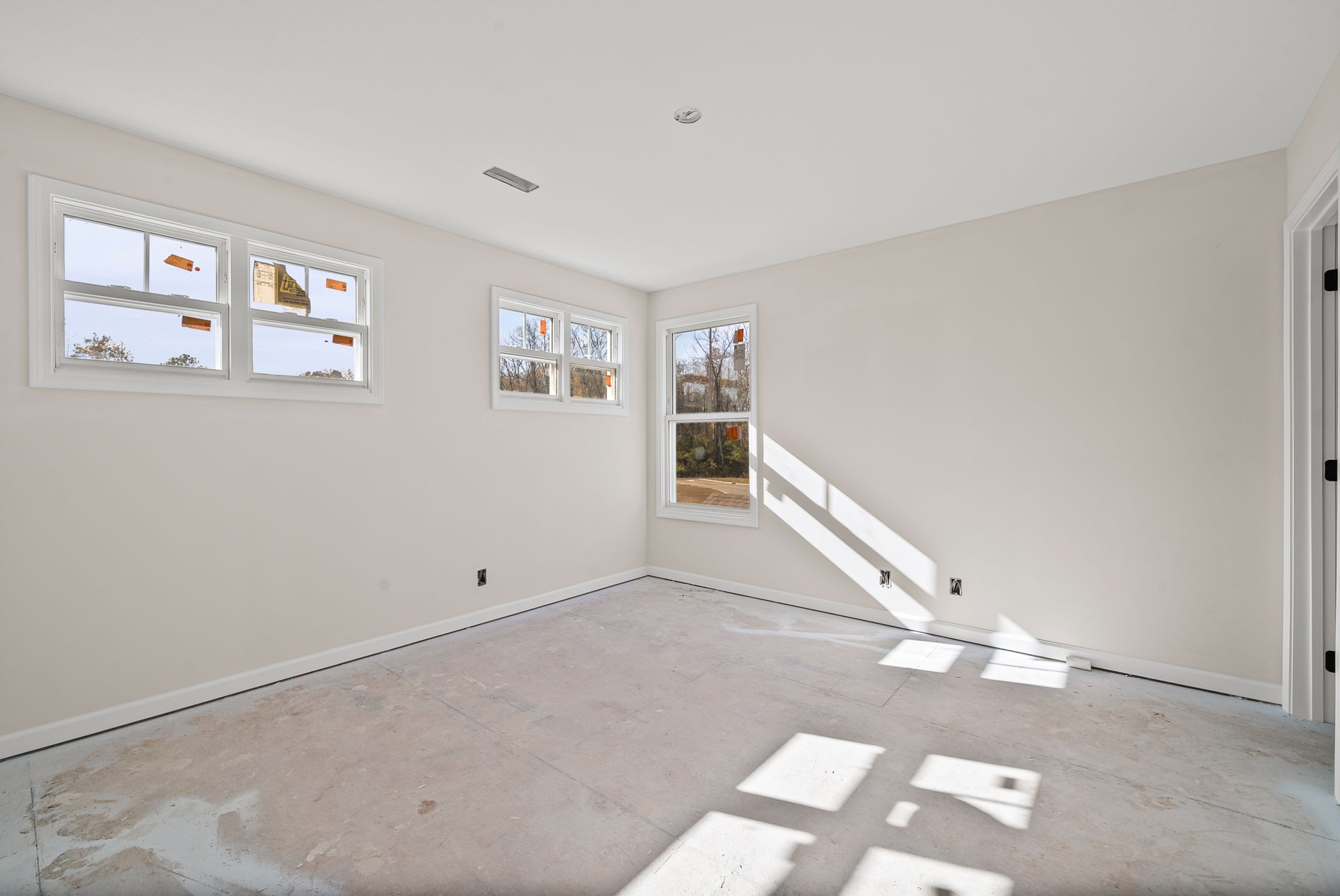 Clarksville, Tennessee 37043, United States, 3 Bedrooms Bedrooms, ,3 BathroomsBathrooms,Residential,Active,188741