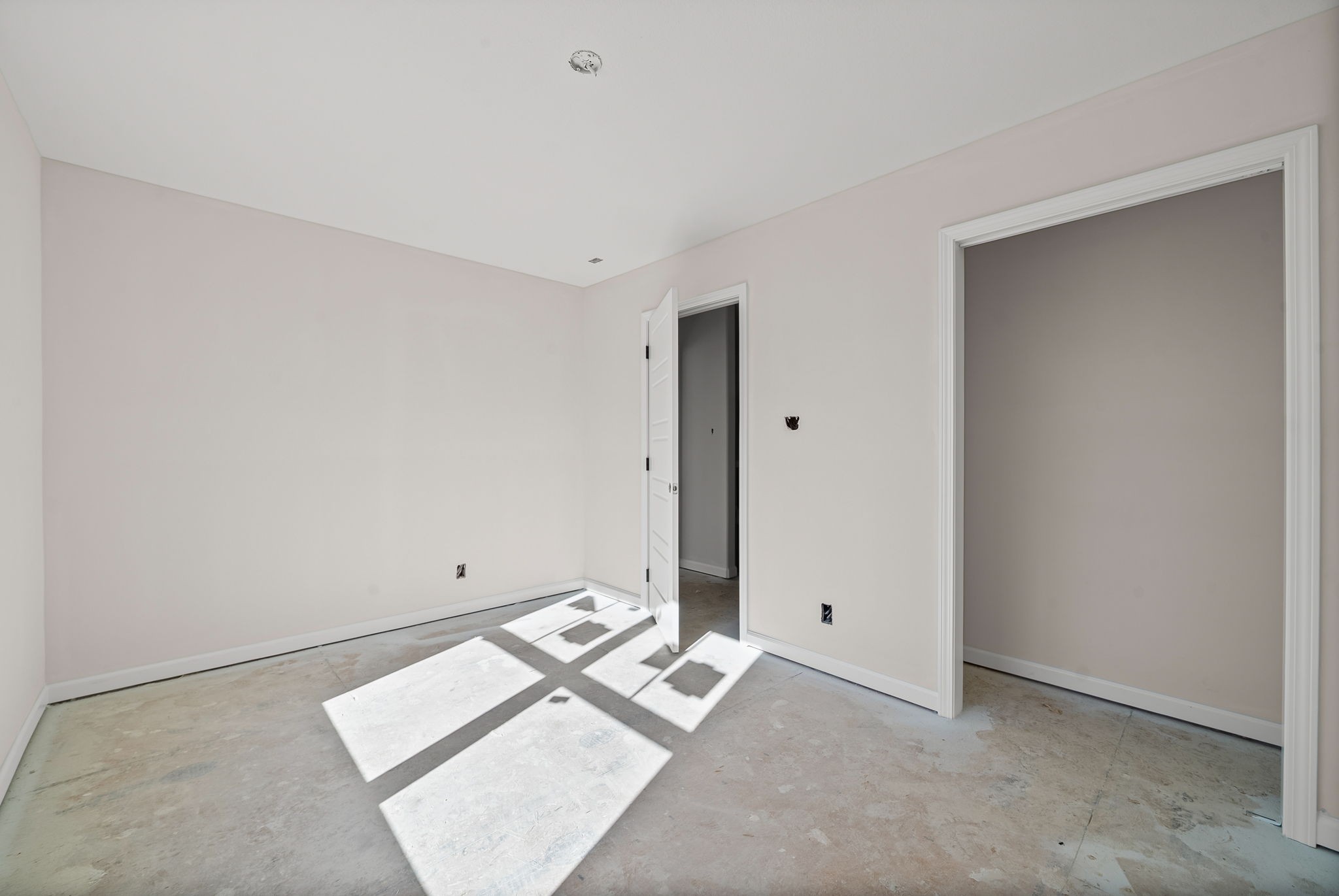 Clarksville, Tennessee 37043, United States, 3 Bedrooms Bedrooms, ,3 BathroomsBathrooms,Residential,Active,188741