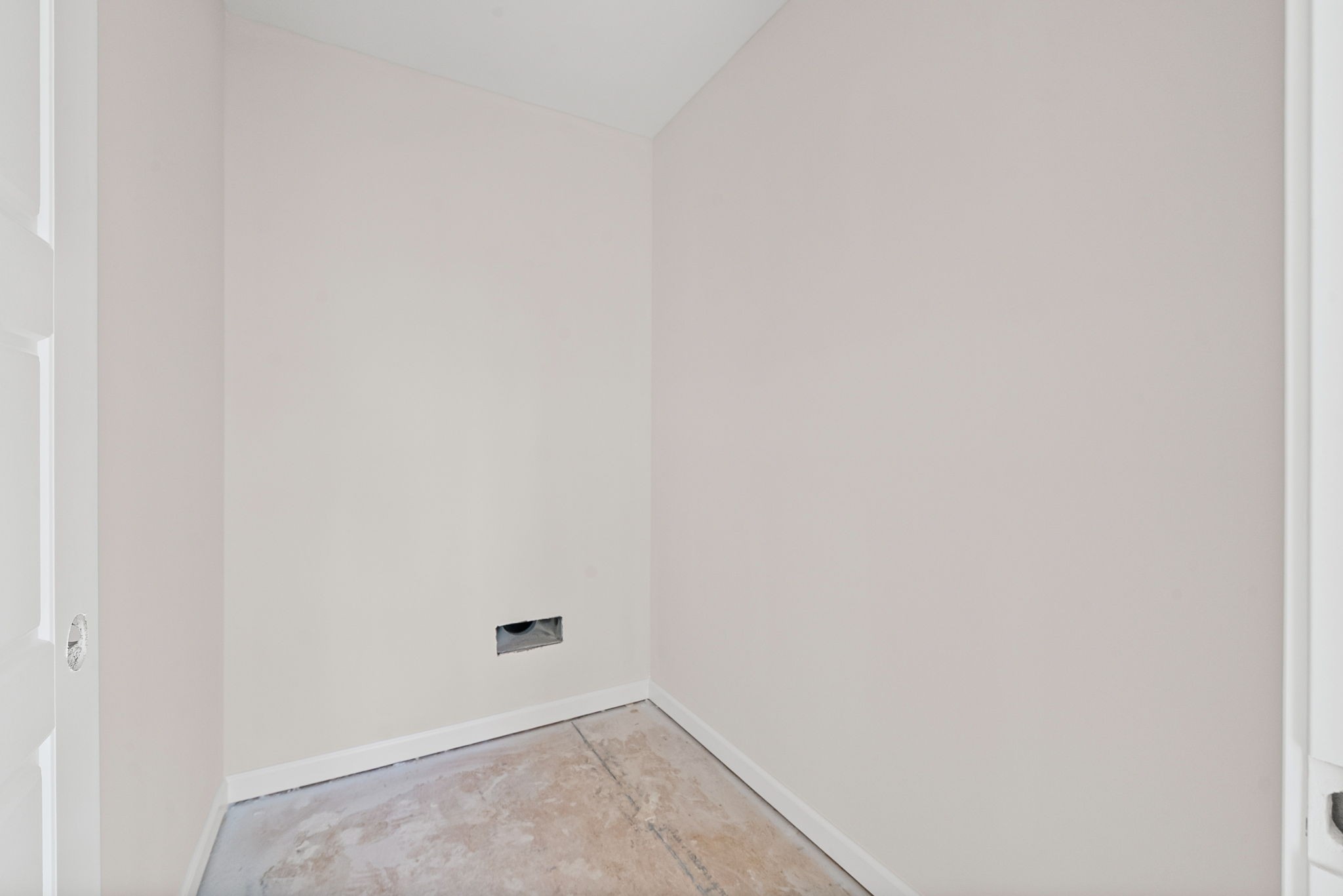 Clarksville, Tennessee 37043, United States, 3 Bedrooms Bedrooms, ,3 BathroomsBathrooms,Residential,Active,188741