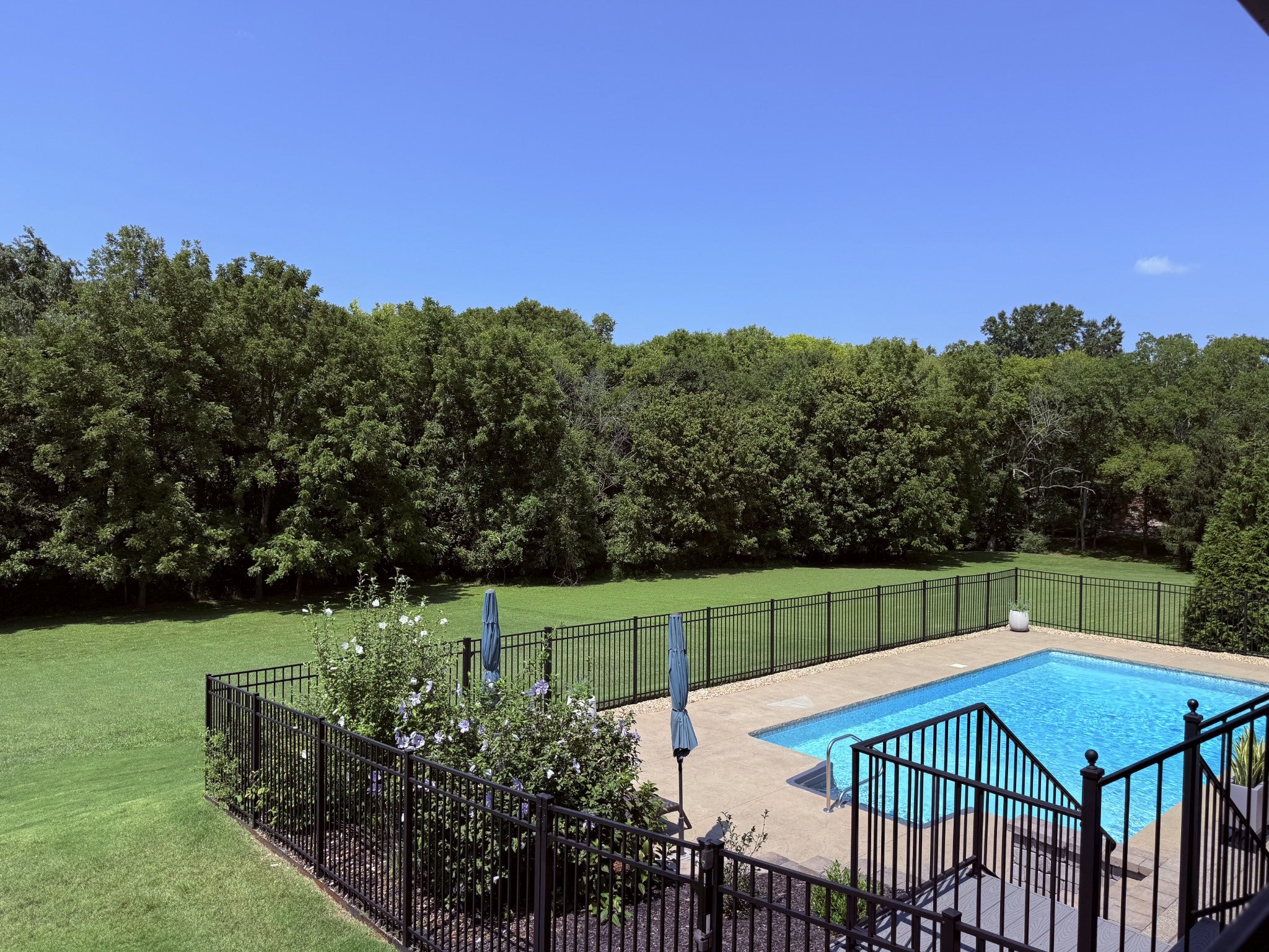868 Douglas Bend Rd