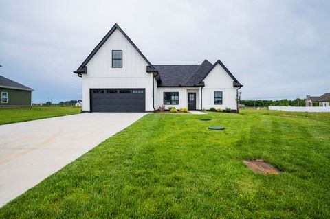10108 Whitehorn Ln Bell Buckle TN 37020