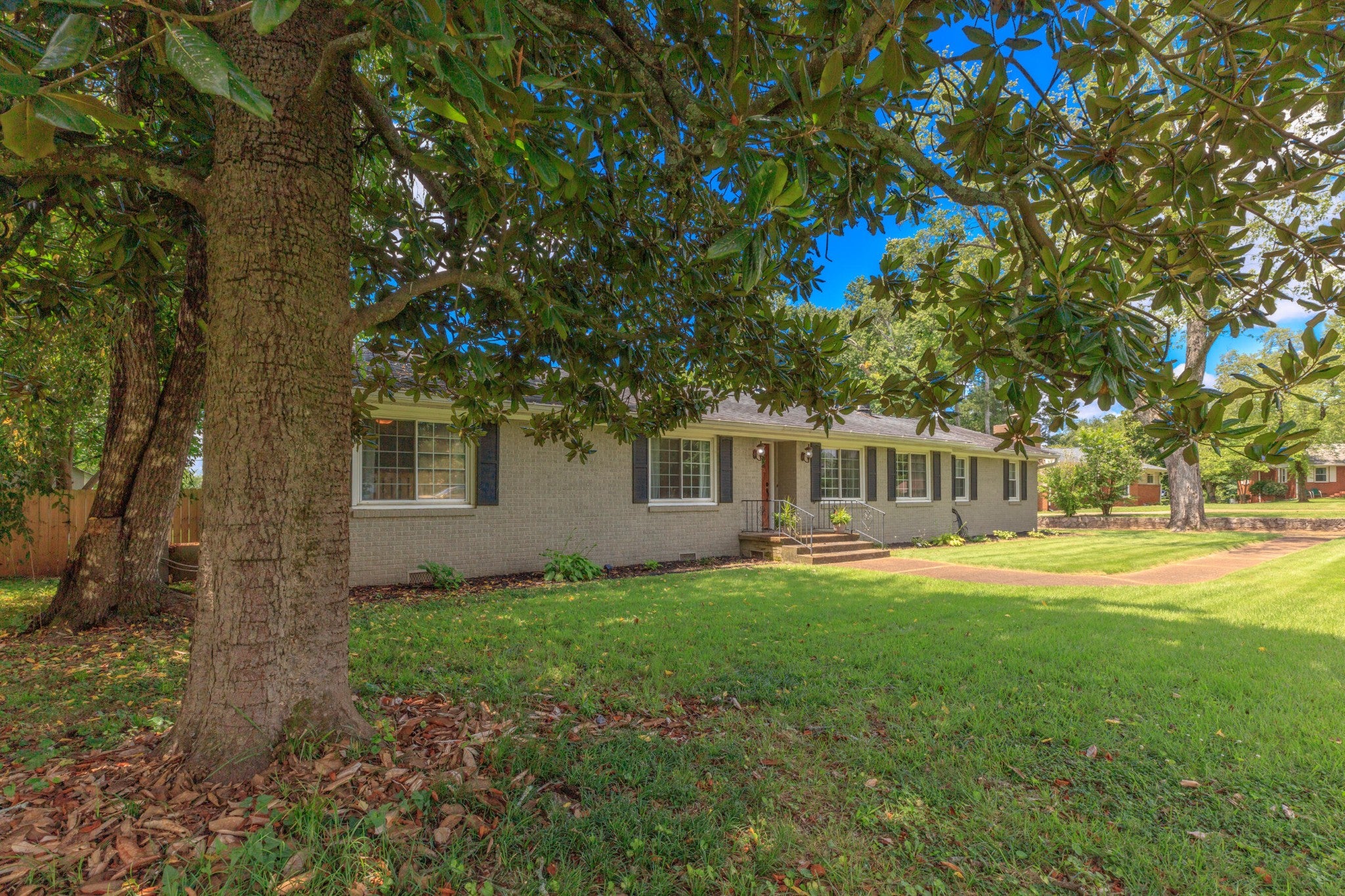 6908 Hickory View Lane