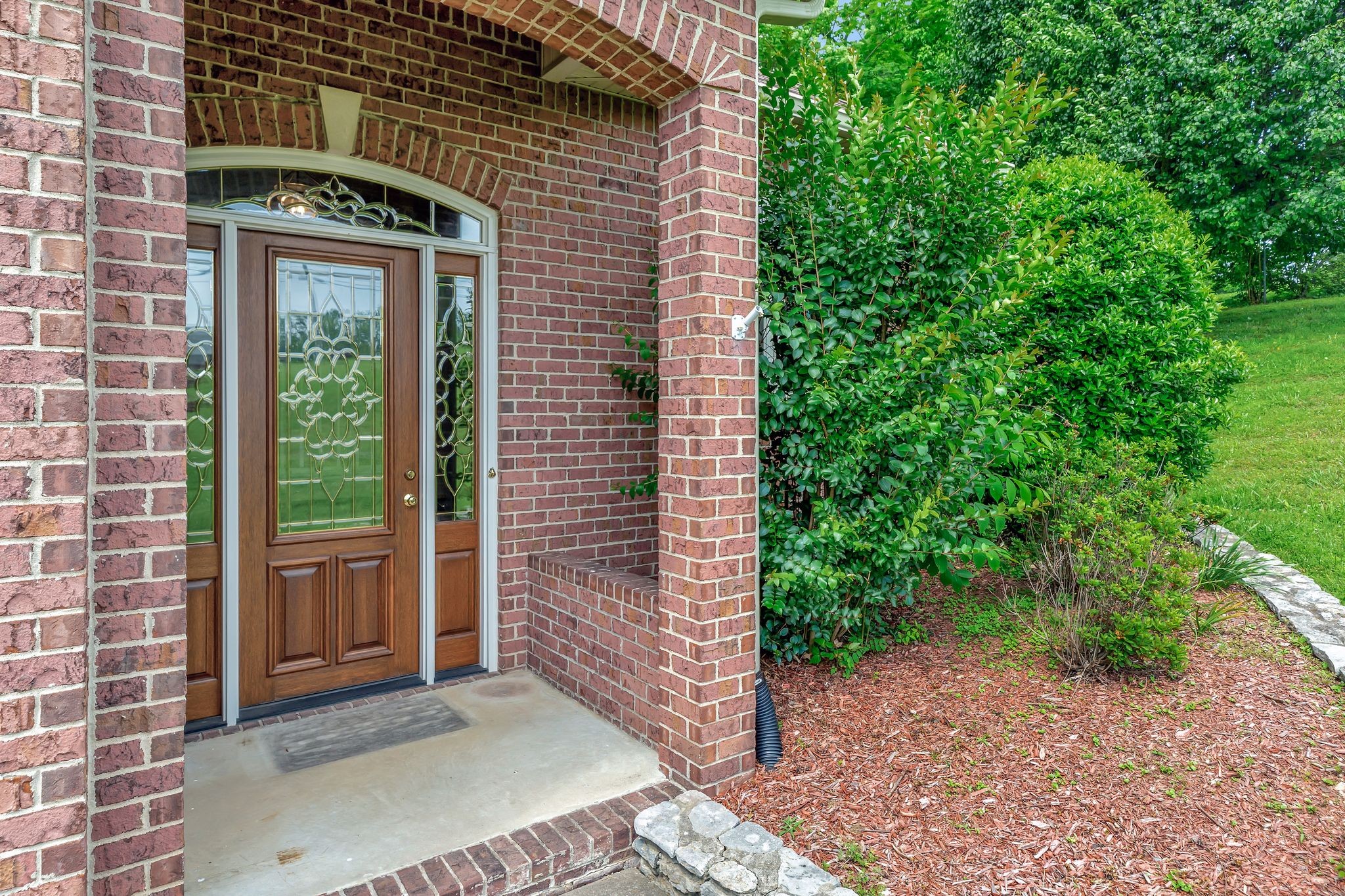 1528 Anthony Way