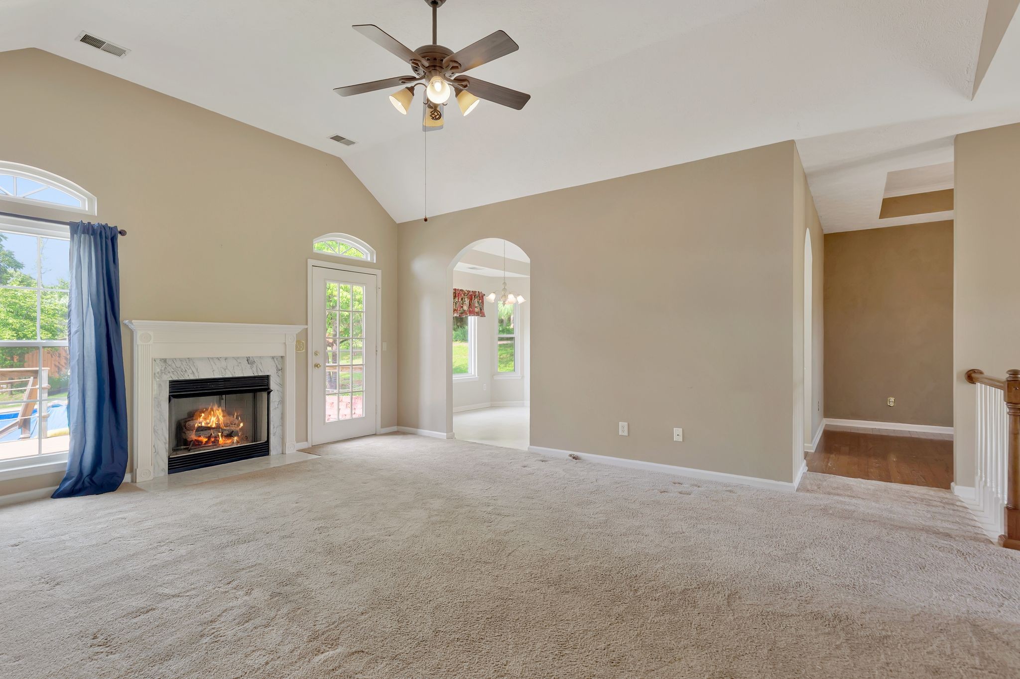 1528 Anthony Way