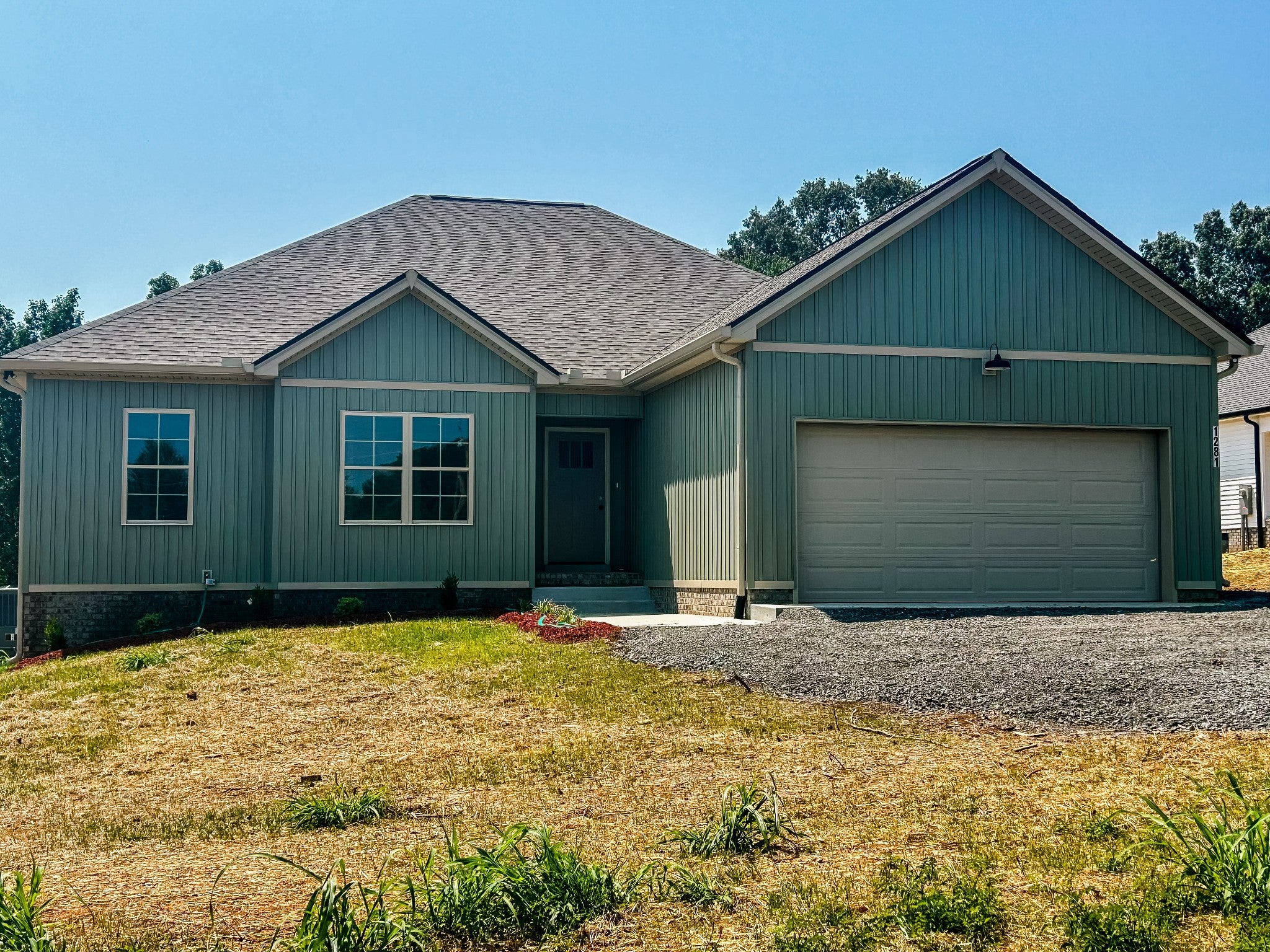 1281 Vickie Ln