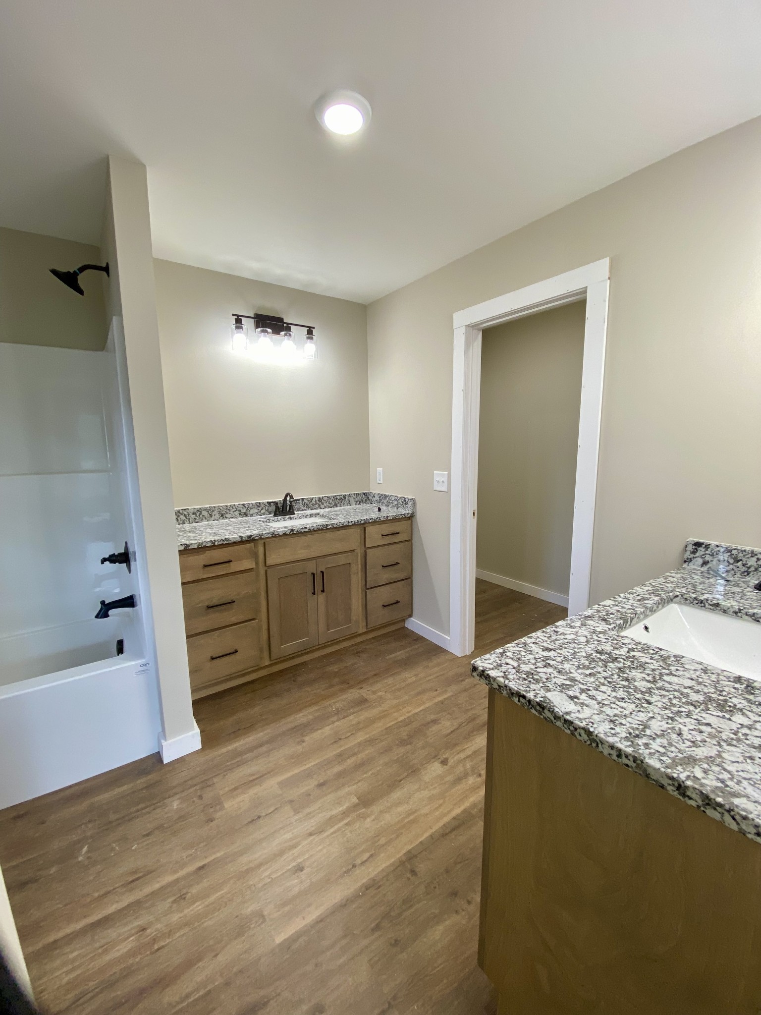 1281 Vickie Ln