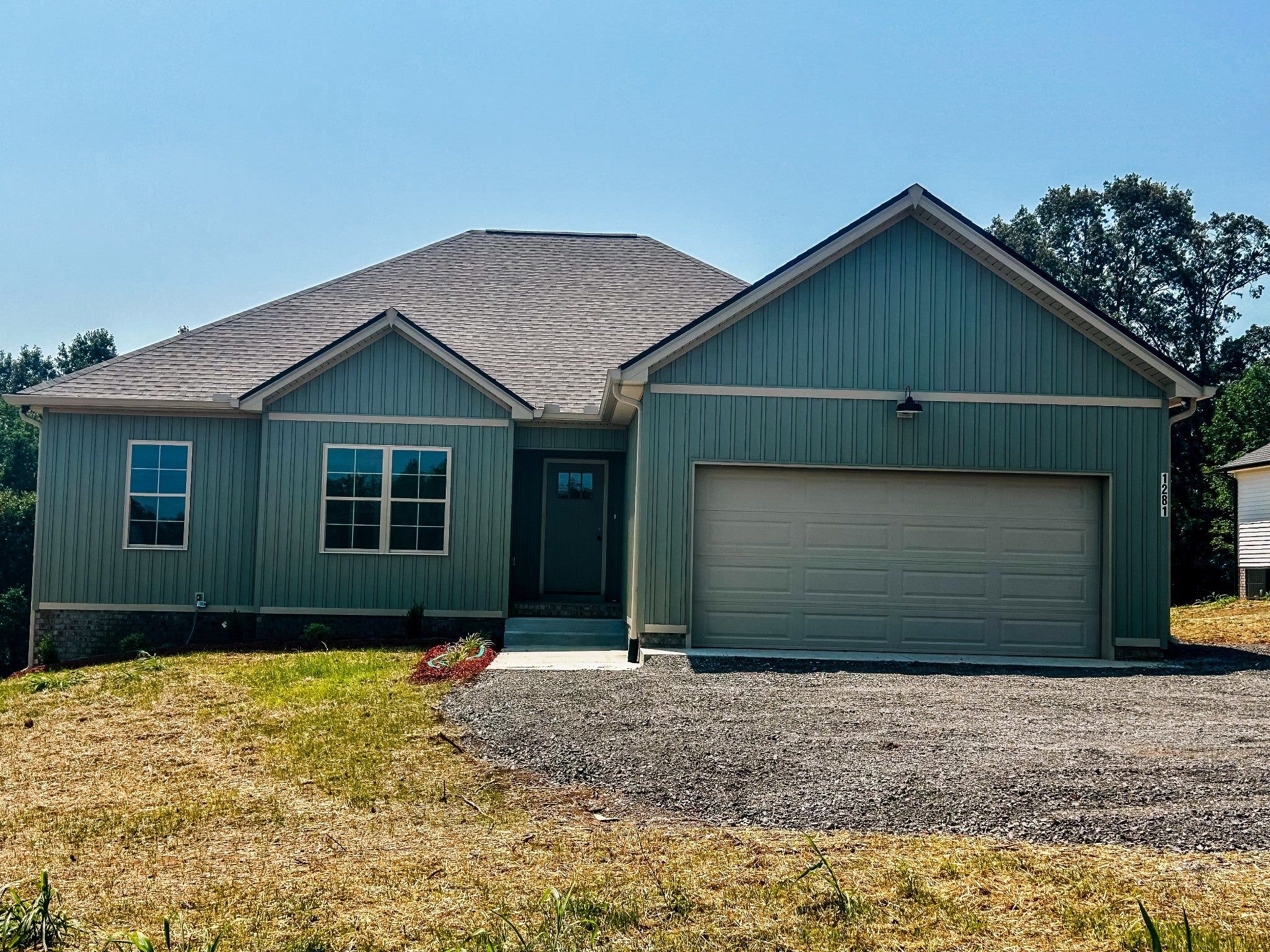 1281 Vickie Ln