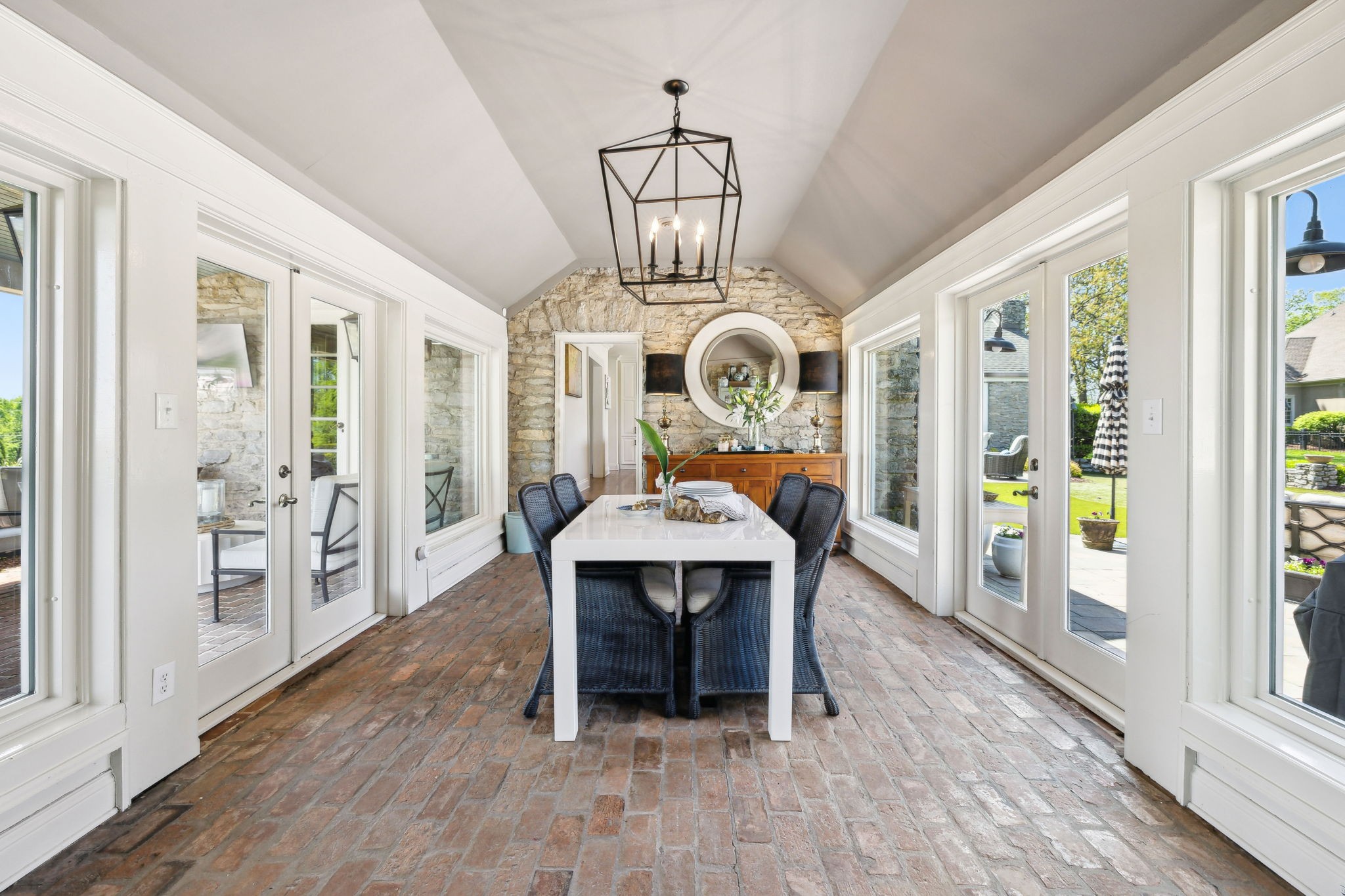 Hendersonville, Tennessee, 37075, United States, 4 Bedrooms Bedrooms, ,4 BathroomsBathrooms,Residential,Active,1889035
