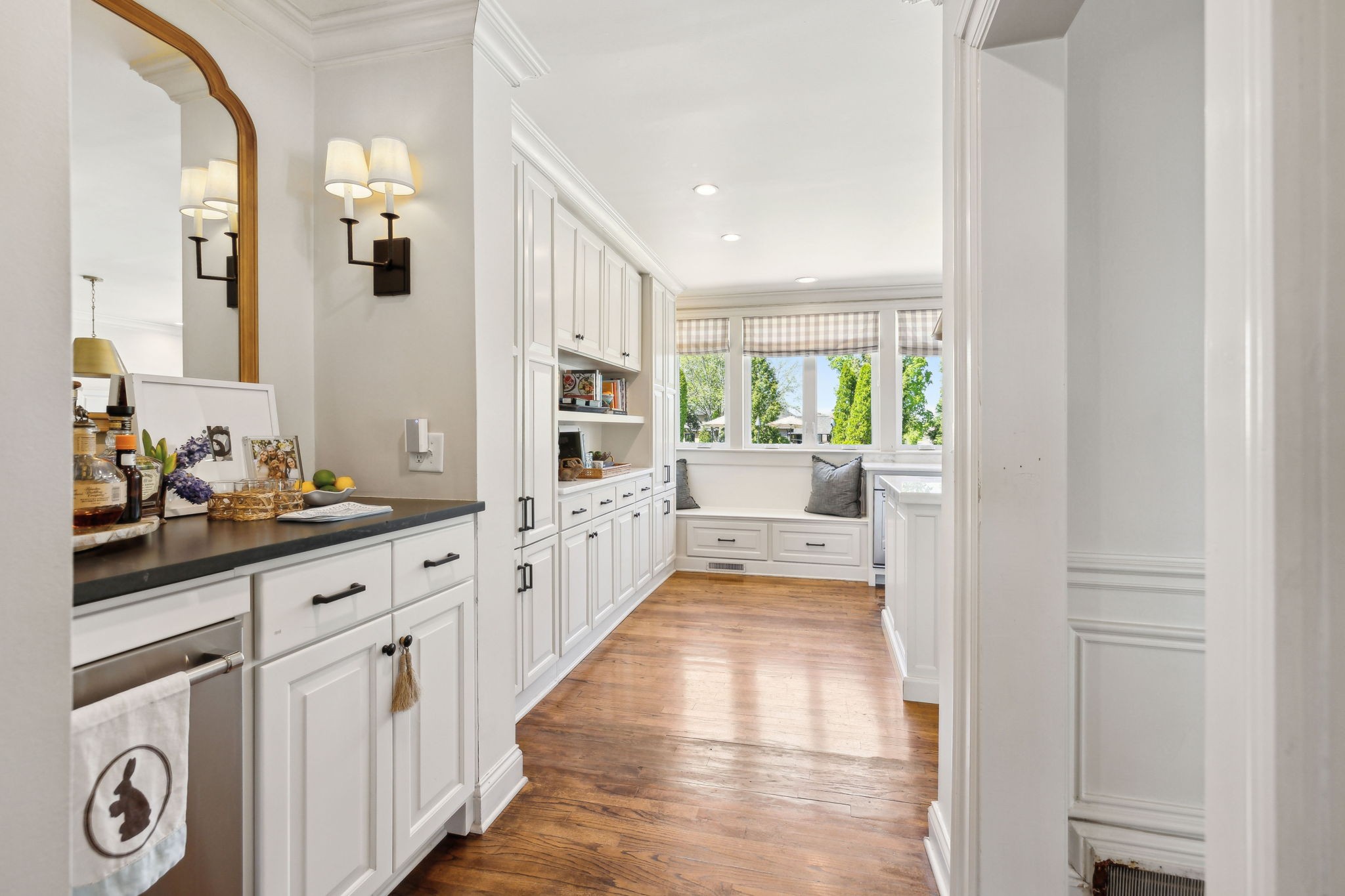 Hendersonville, Tennessee, 37075, United States, 4 Bedrooms Bedrooms, ,4 BathroomsBathrooms,Residential,Active,1889035