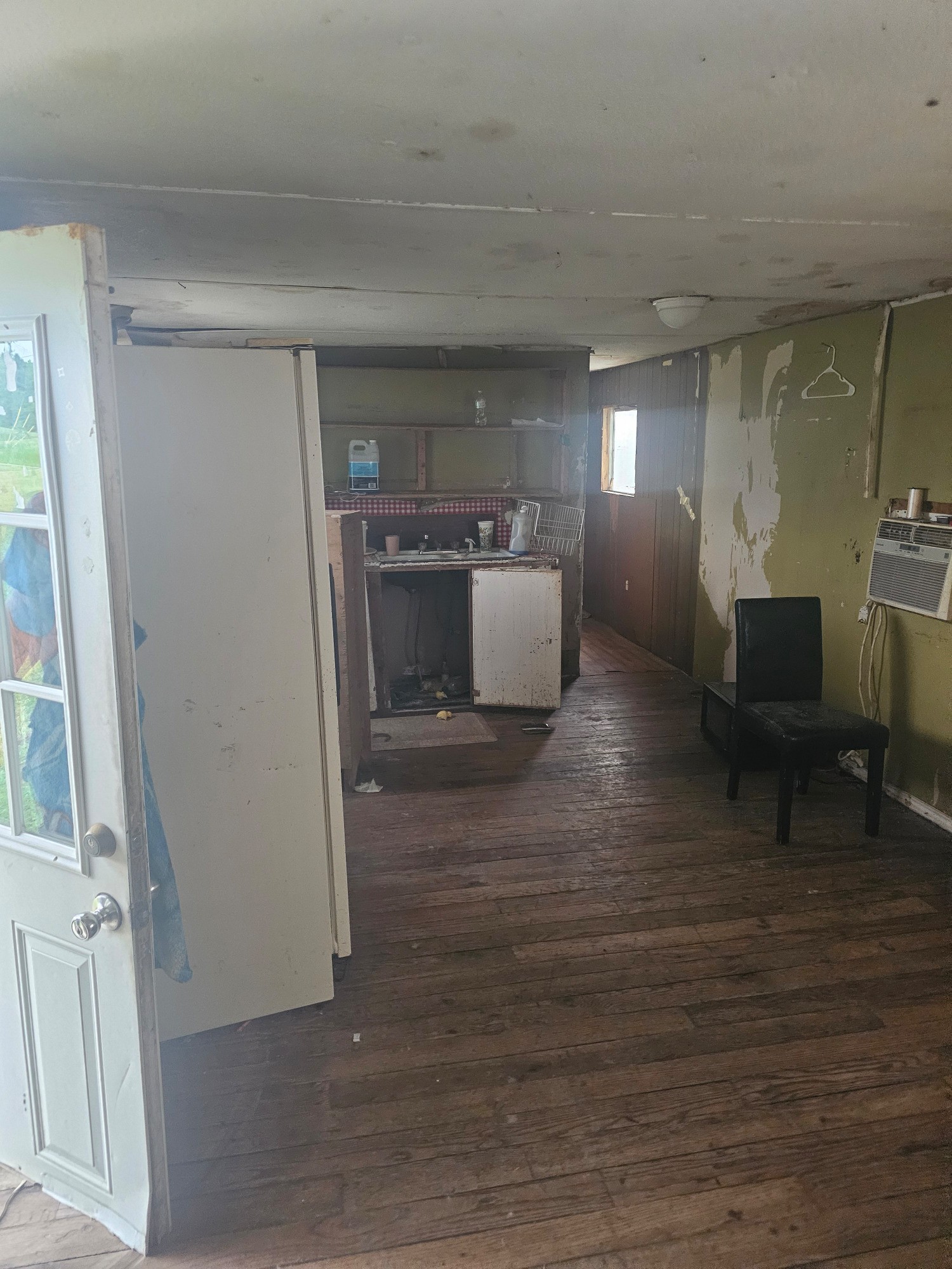 506 Blue Door Rd