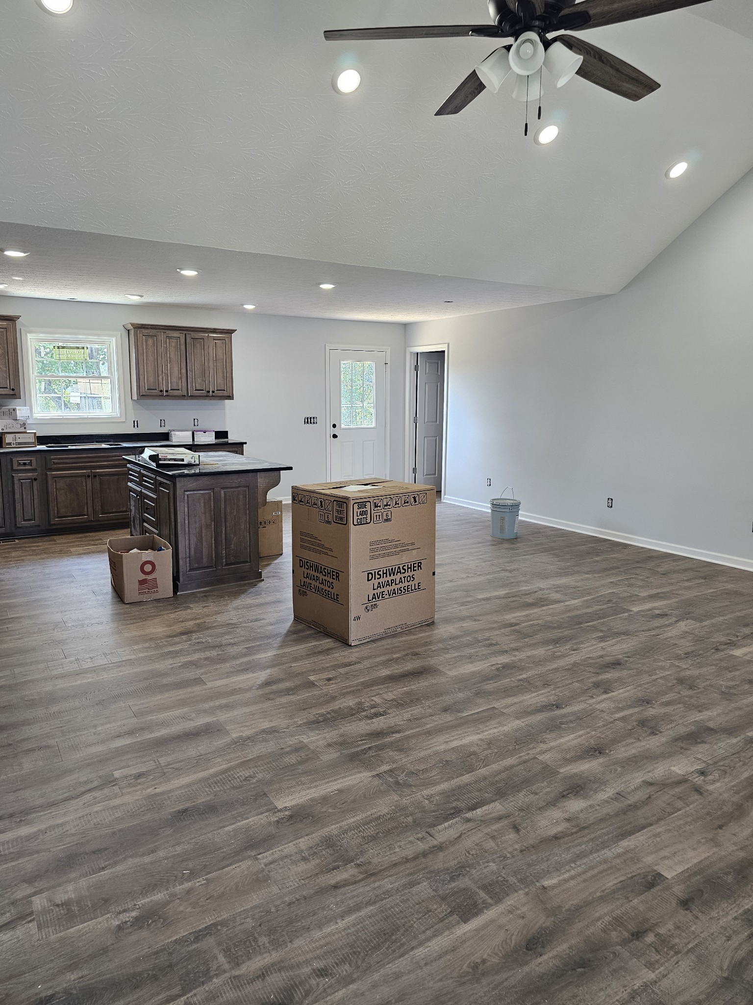 51 Marys Ln