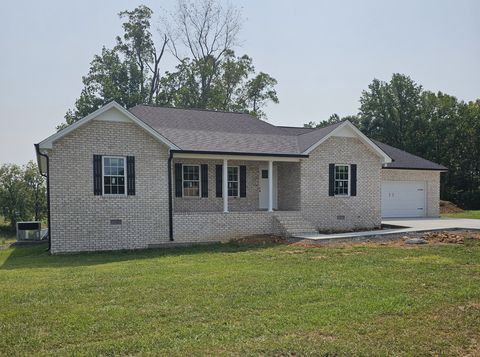 51 Marys Ln Lafayette TN 37083