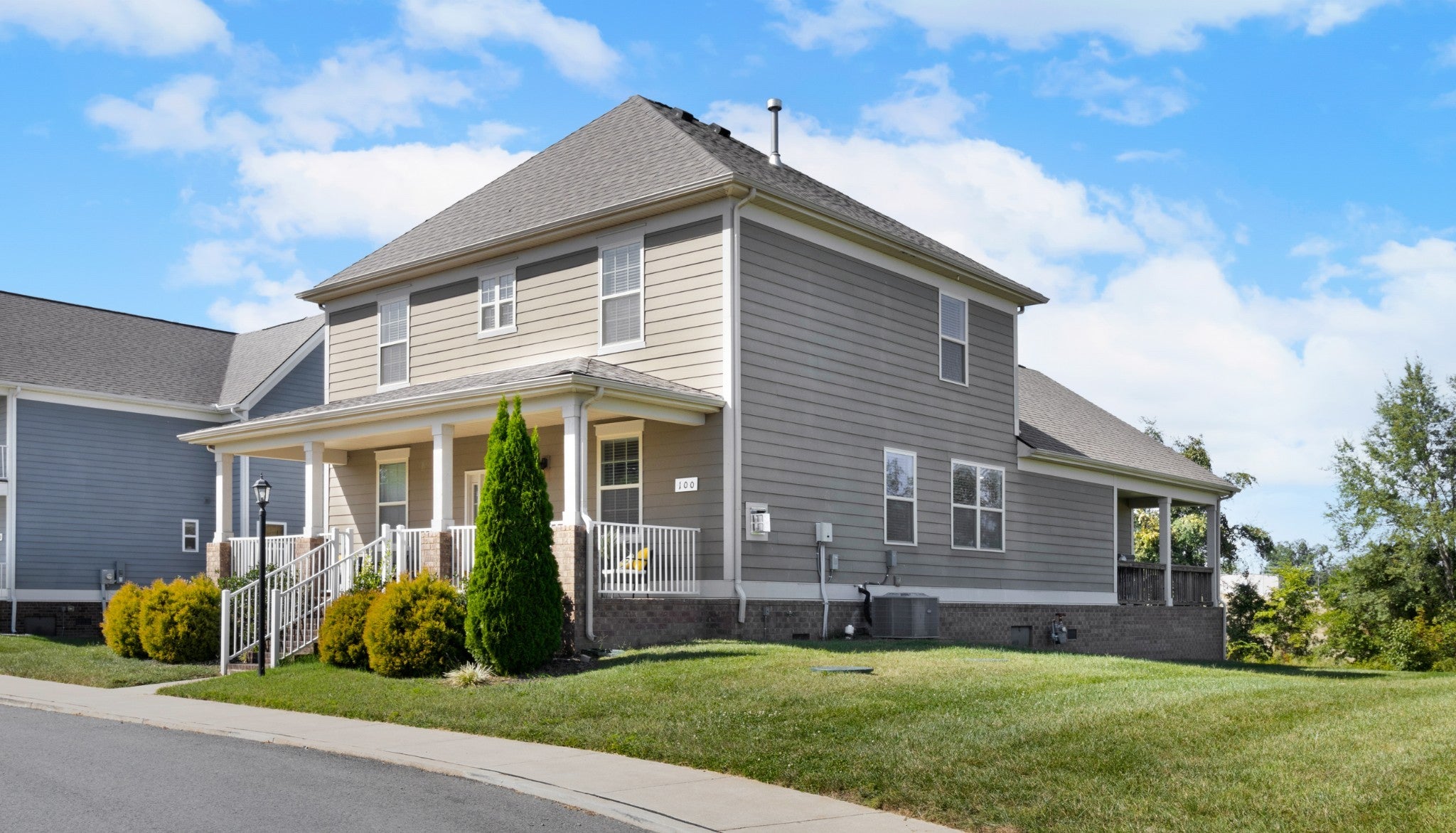 100 Majestic Ln