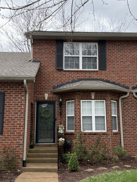 1007 Cashmere Dr Thompsons Station TN 37179