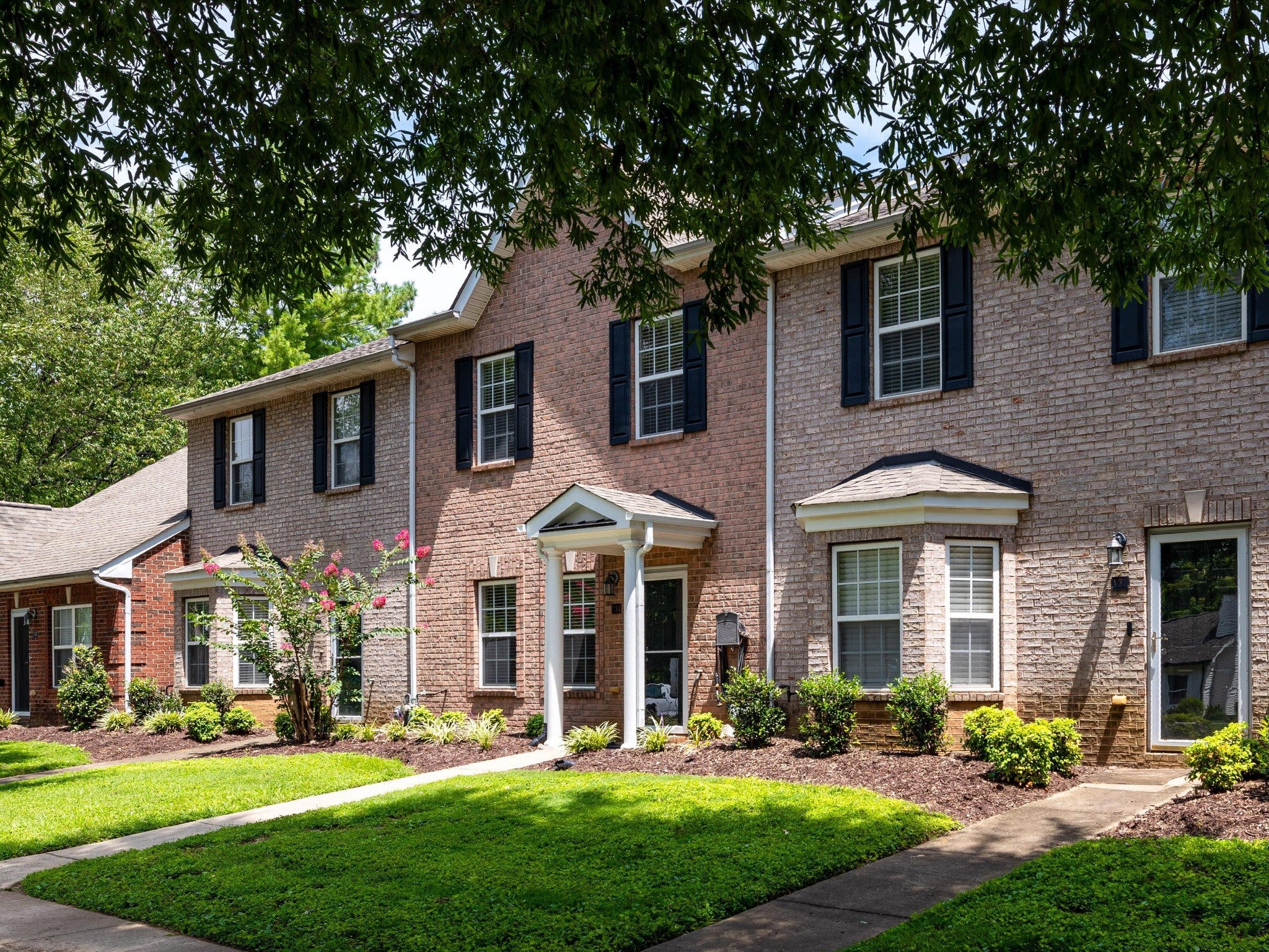 3-bed condo for sale in Franklin, TN 37064, 134 Alexander Dr 134 Alexander Dr, Franklin TN 37064 3-bed condo, photo 2 of 60