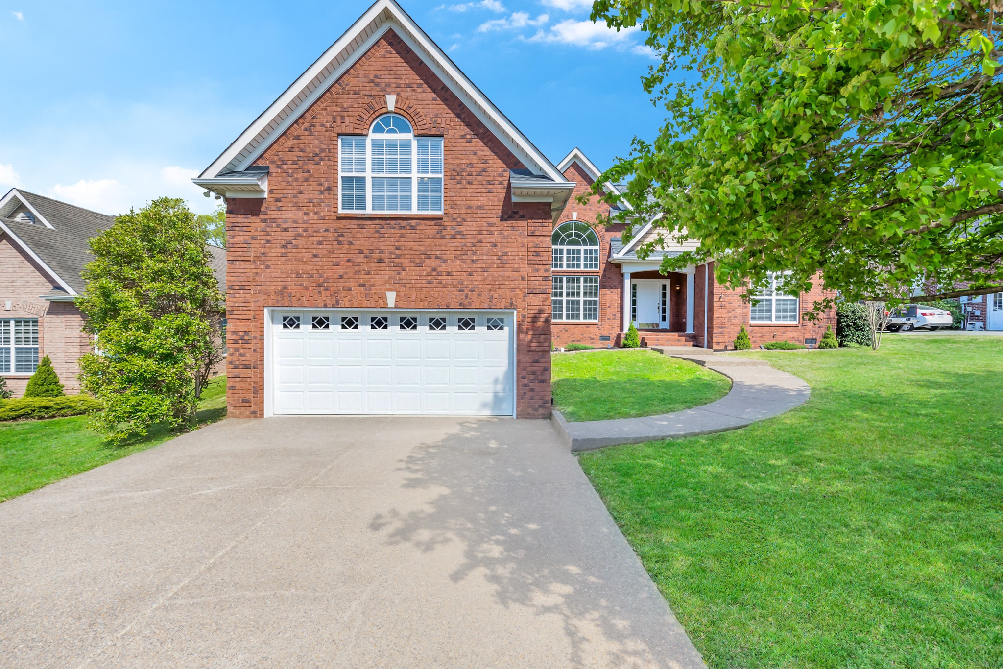 1004 Notting Hill Dr