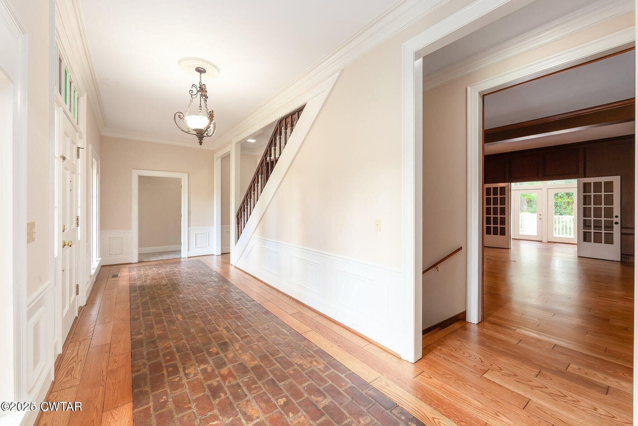 33 Natchez Pl