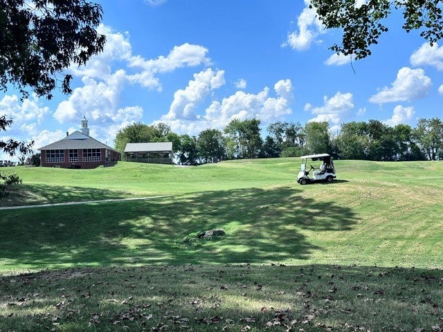 312 Cayce Dr