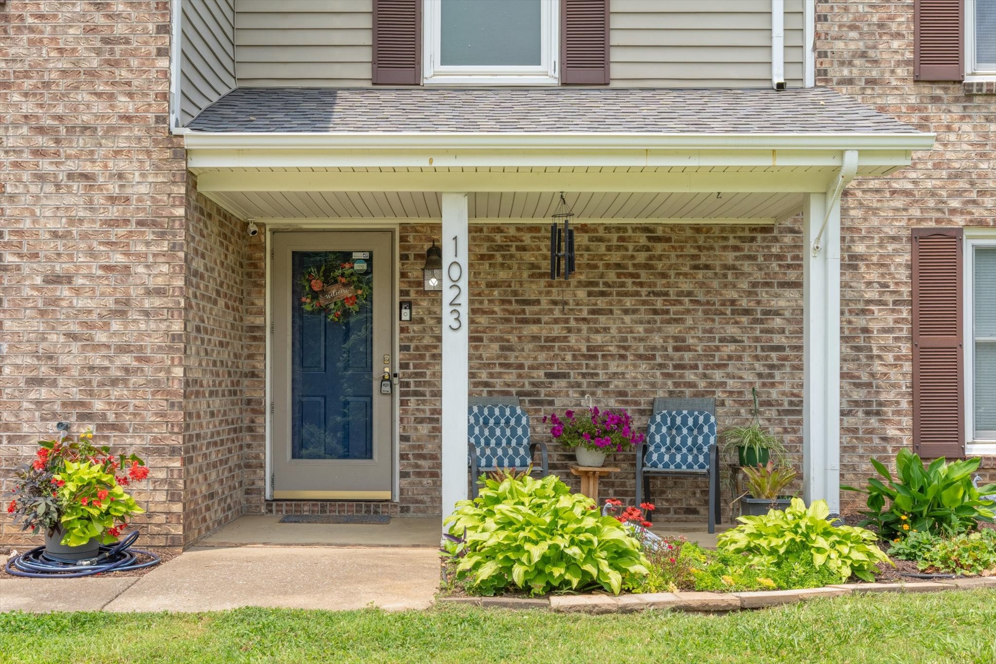 1023 Hillshire Dr