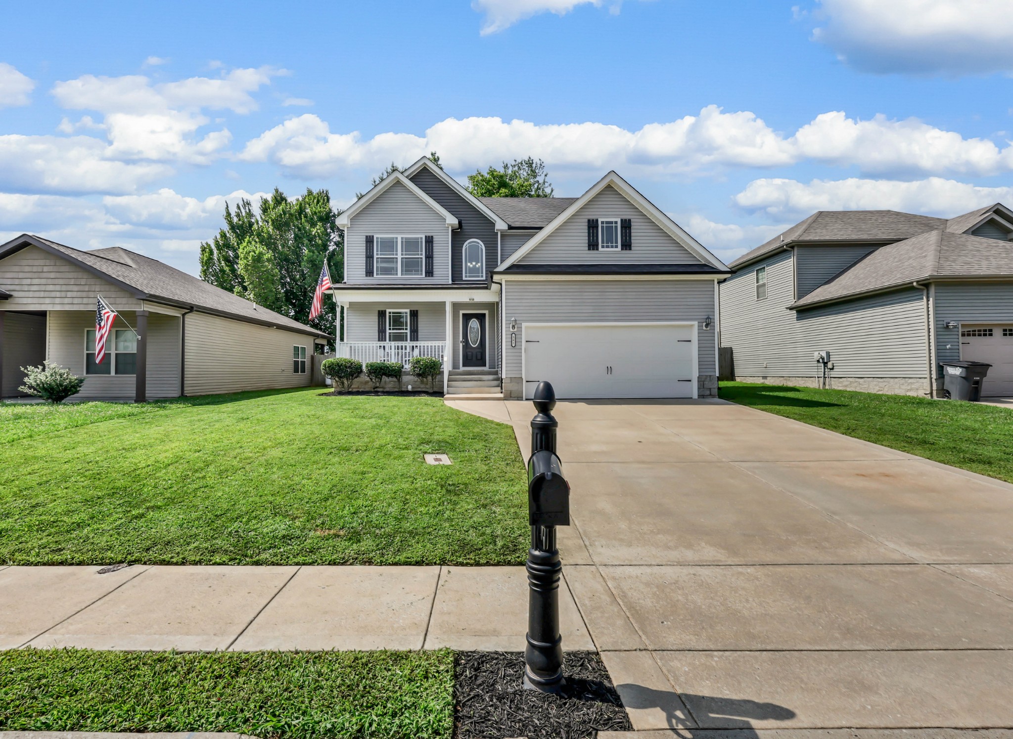 561 Medallion Cir