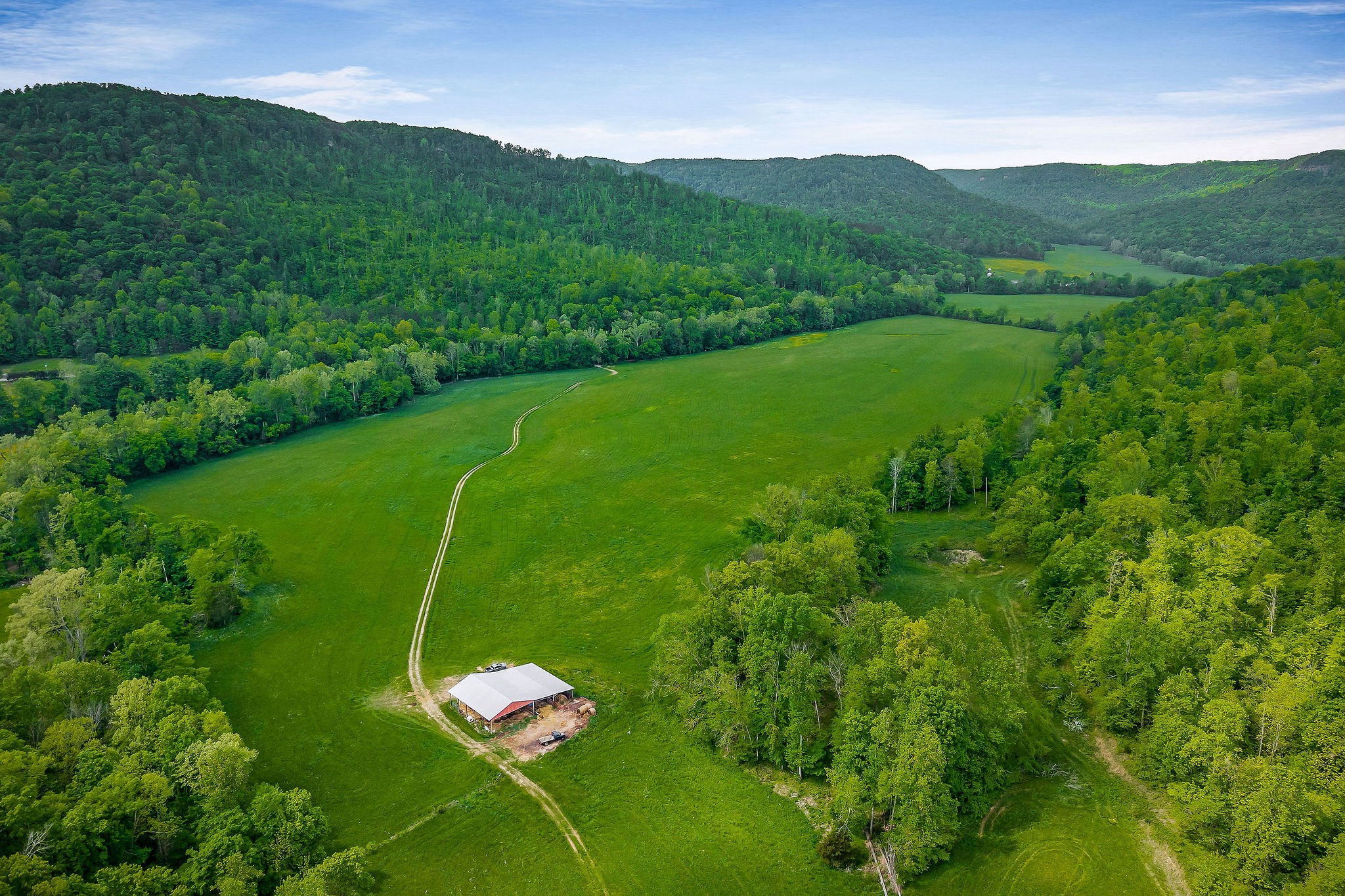 1687 Delk Creek Rd