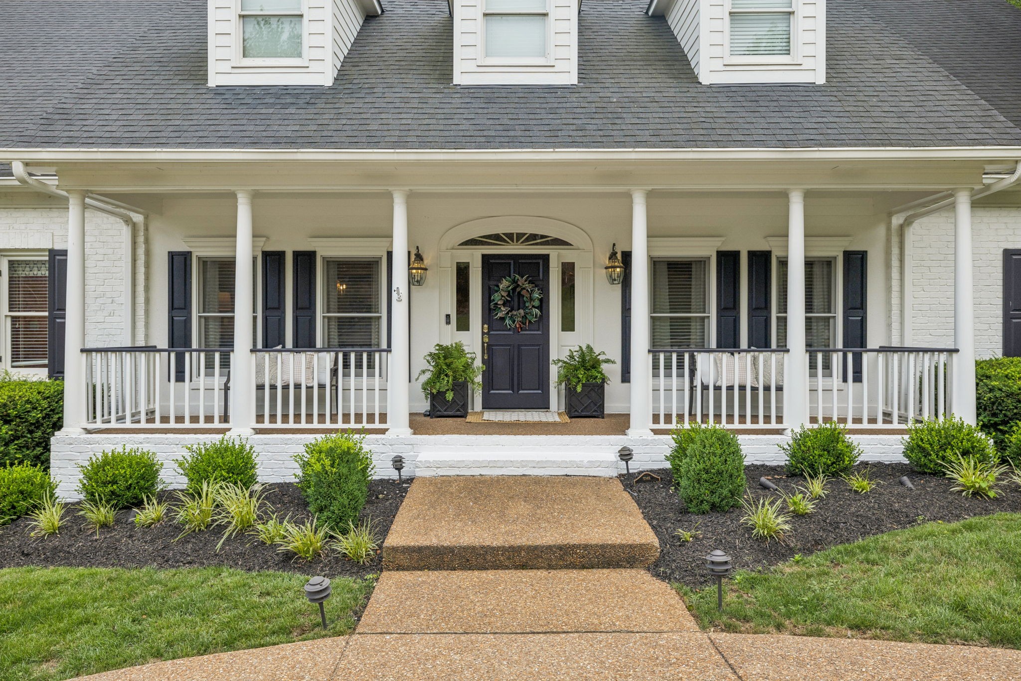216 Bramerton Ct