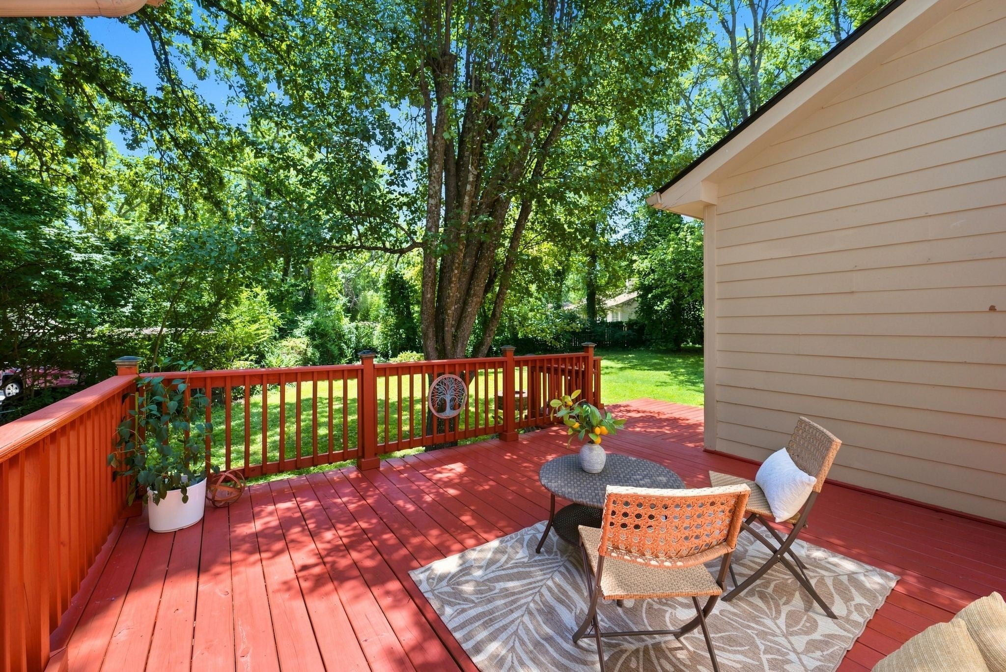 111 Colony Ct