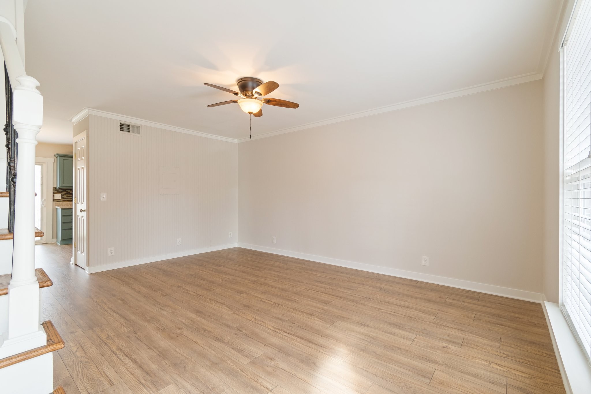 1100 W Main St F4