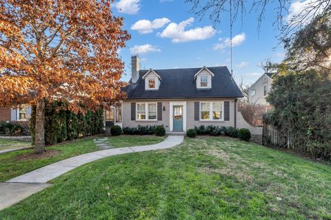 1111A Graybar Ln Nashville TN 37204