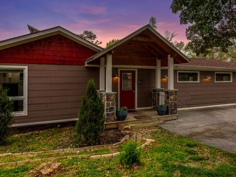 812 Starlight Ln Kodak TN 37764