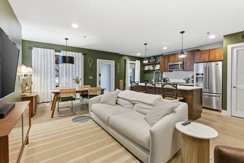 Photo of 213 S 11th St, Nashville, TN 37206 (MLS # 3069382)