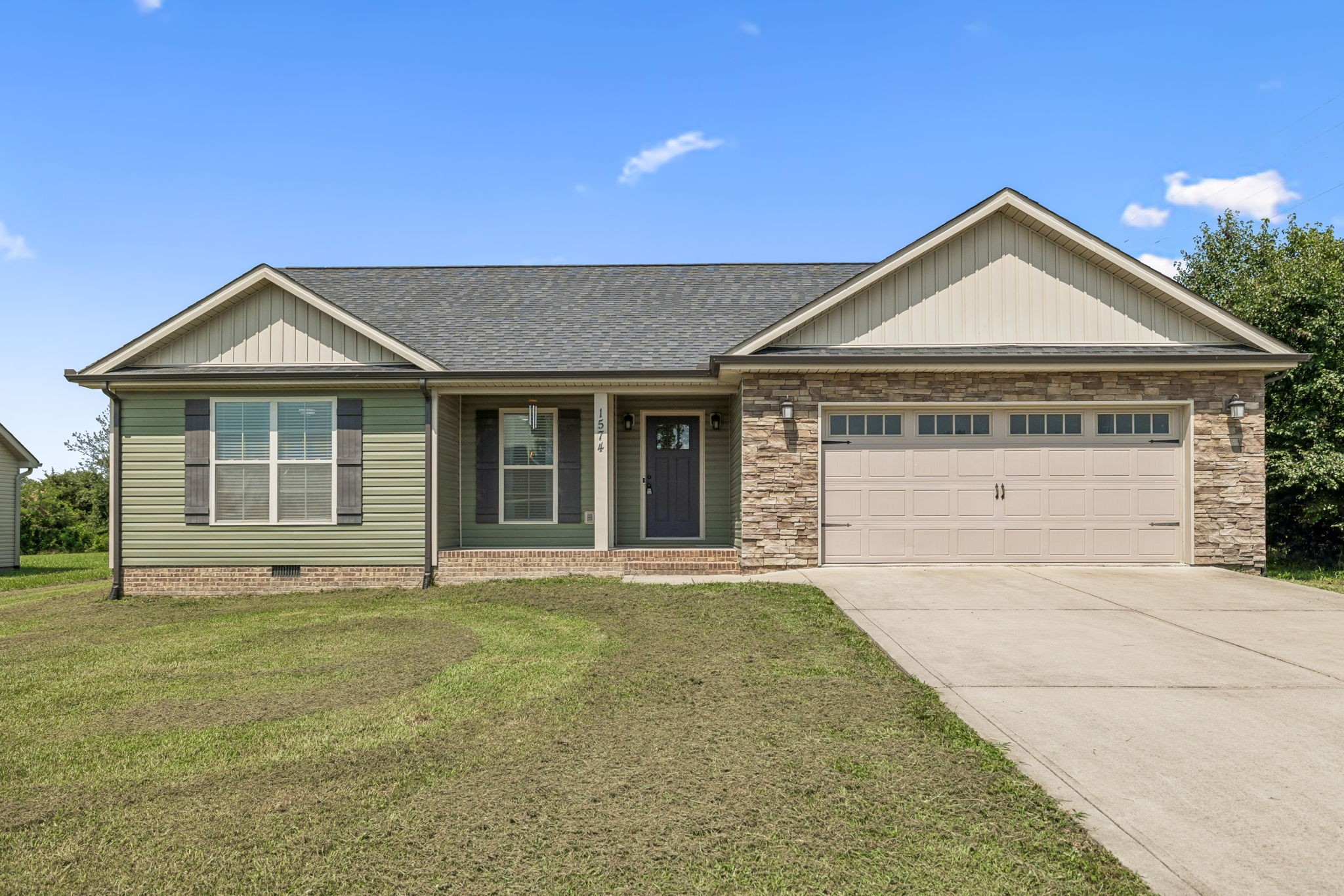 1574 Clemmons Rd