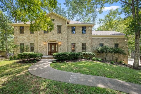 2207 Shannon Dr Murfreesboro TN 37129