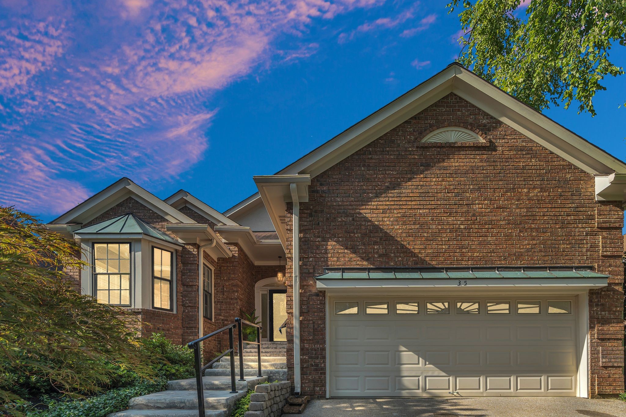 35 Ashington Ln