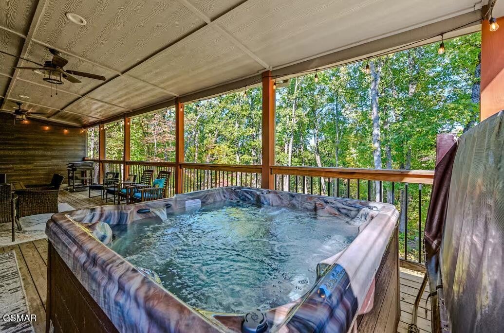 2612 Cloud View Drive