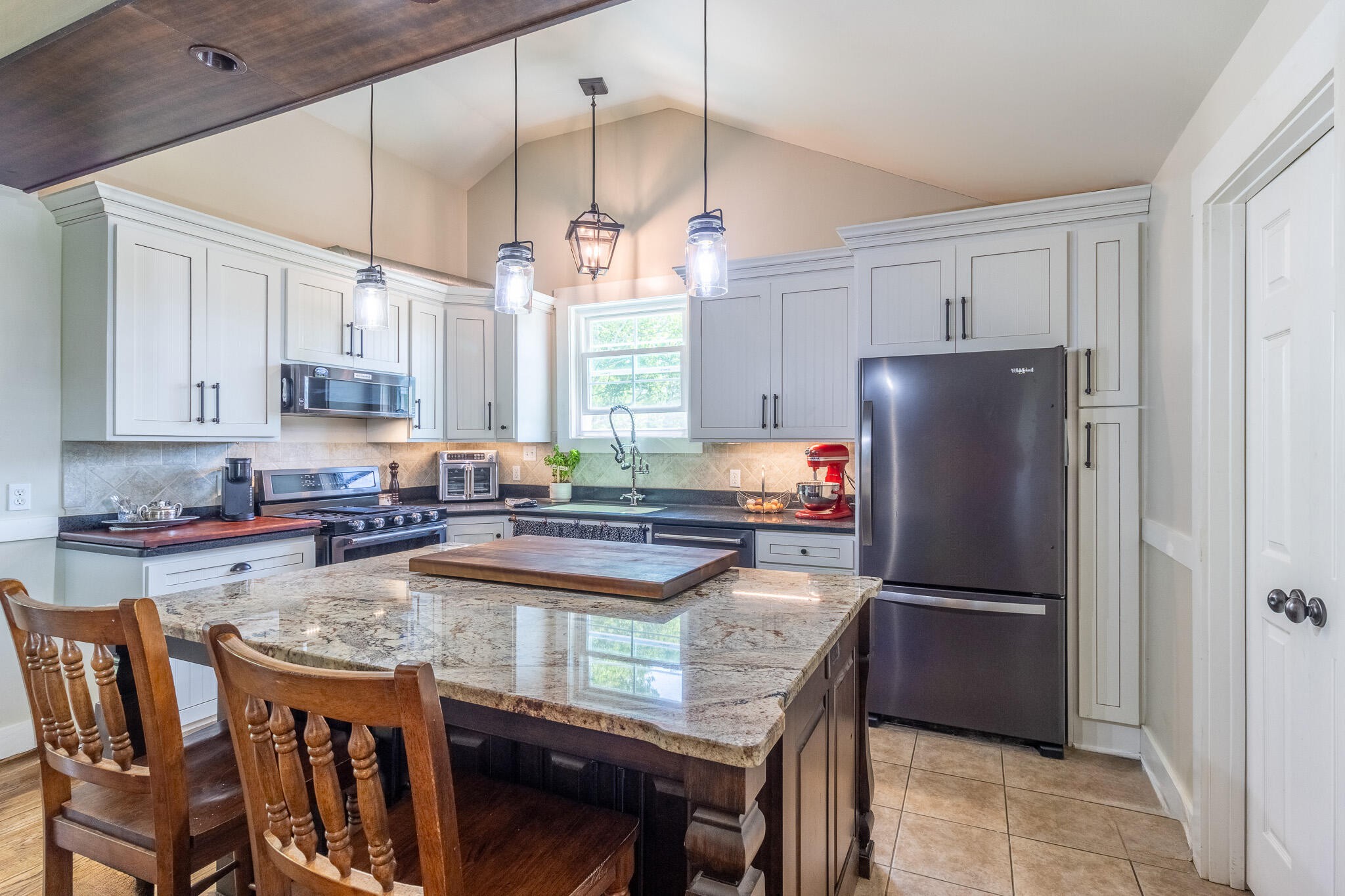 171 Fieldstone Lane