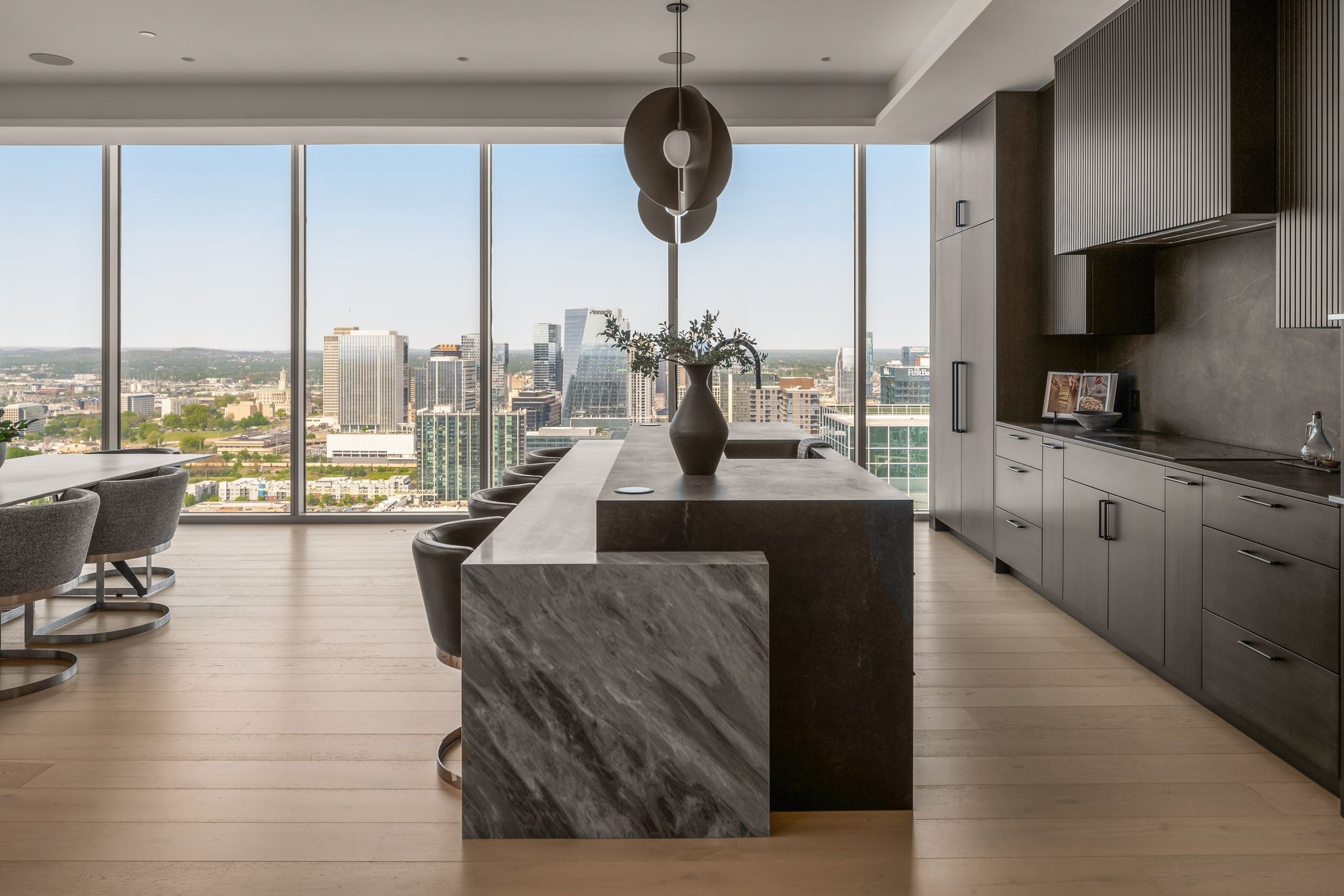 1616 West End Ave 3202