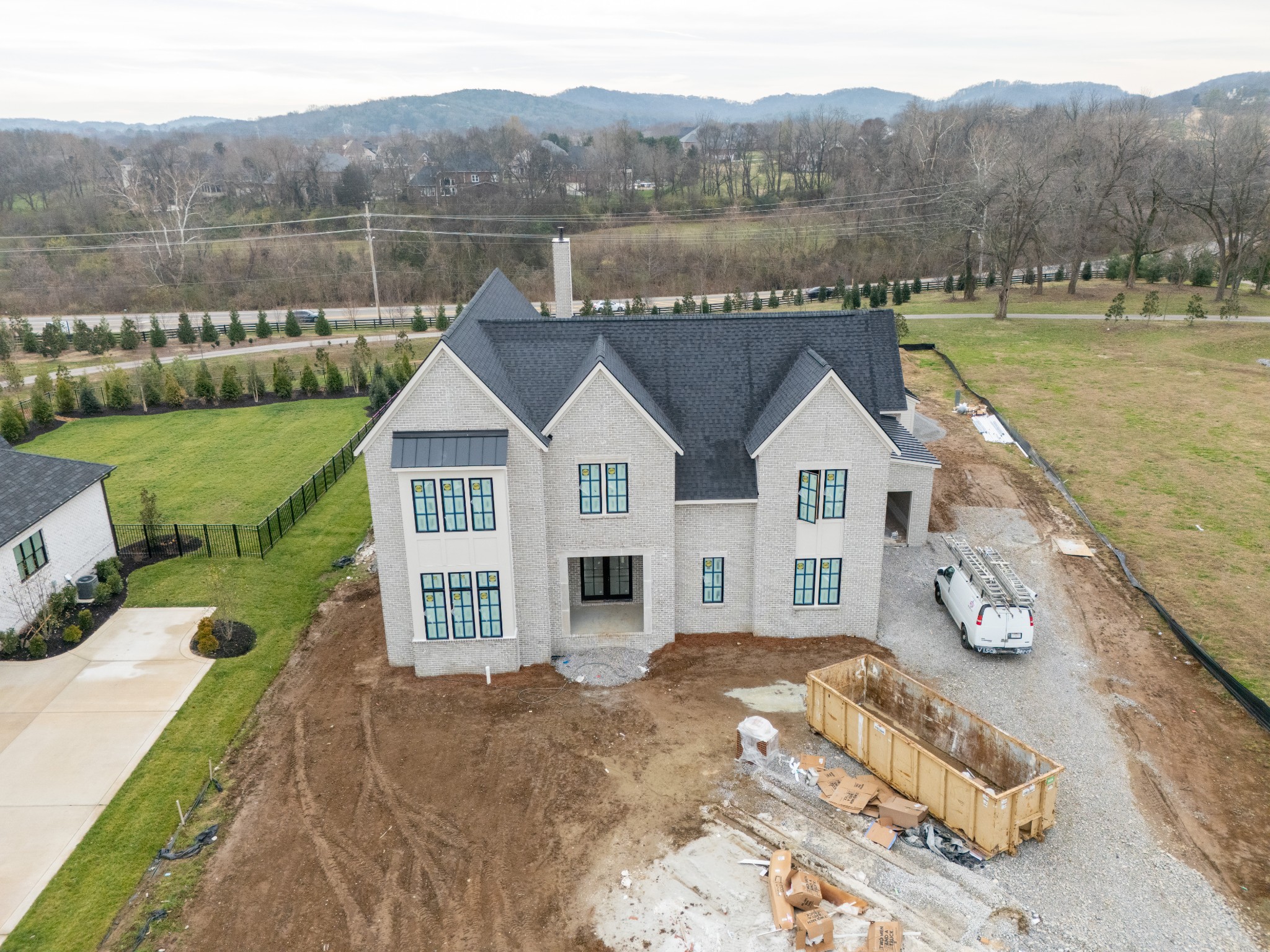 8121 Boiling Springs Pl