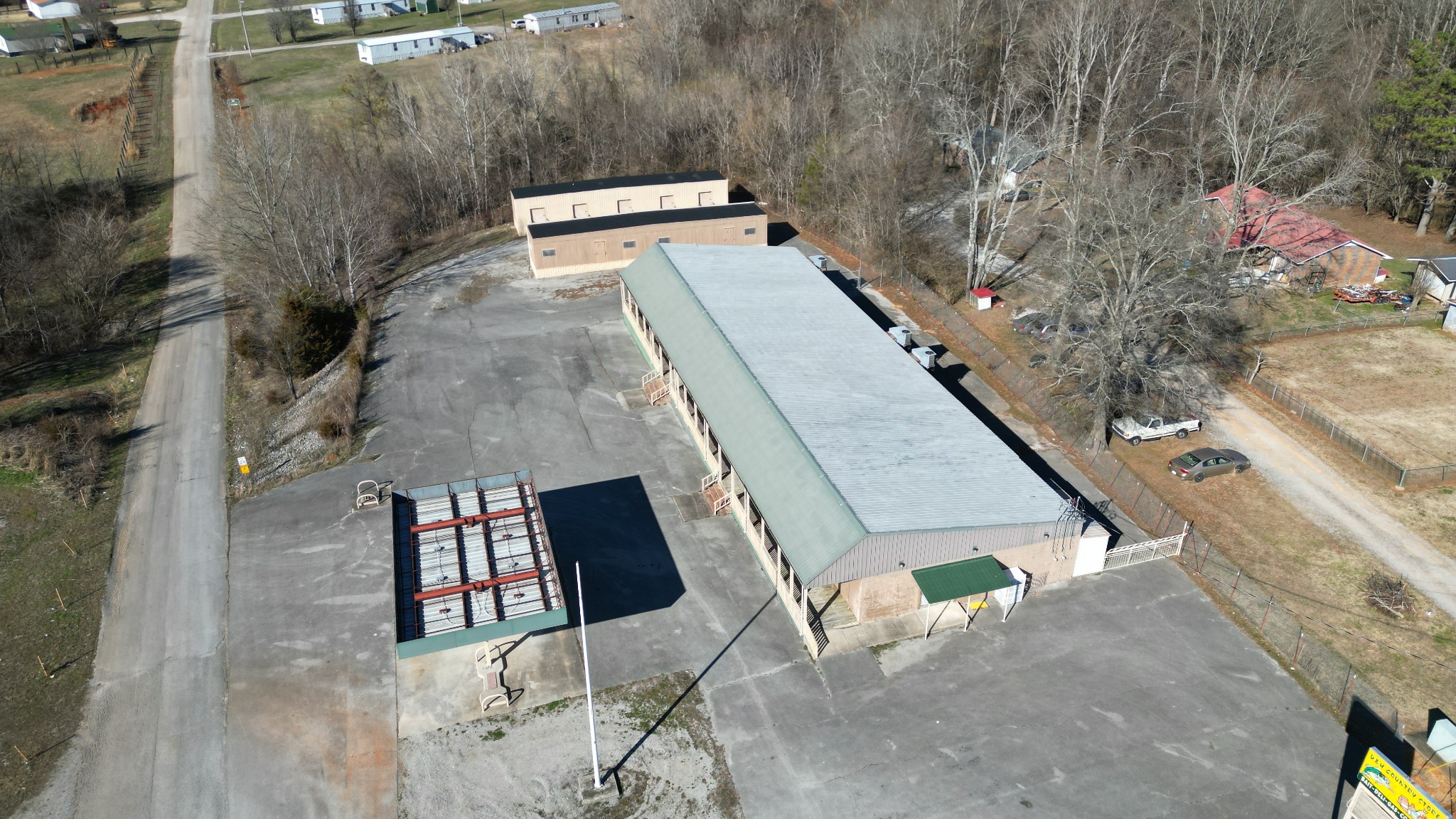 24 Elk River Dr