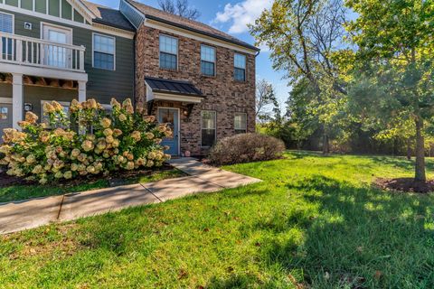 1032 Emery Bay Cir Hendersonville TN 37075