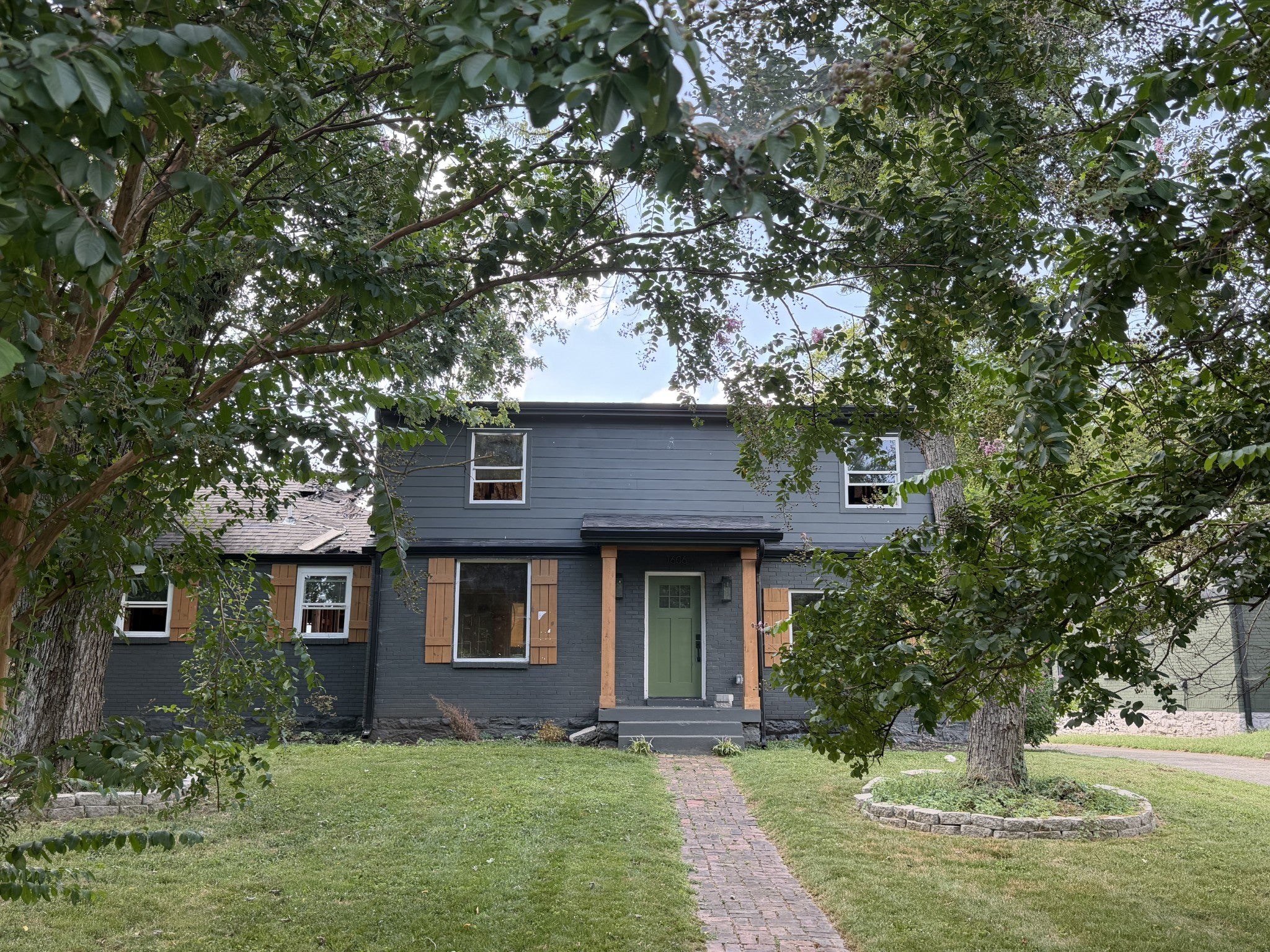 4-bed home at 1606 Stratford Ave, Nashville, sold October 16, 2026