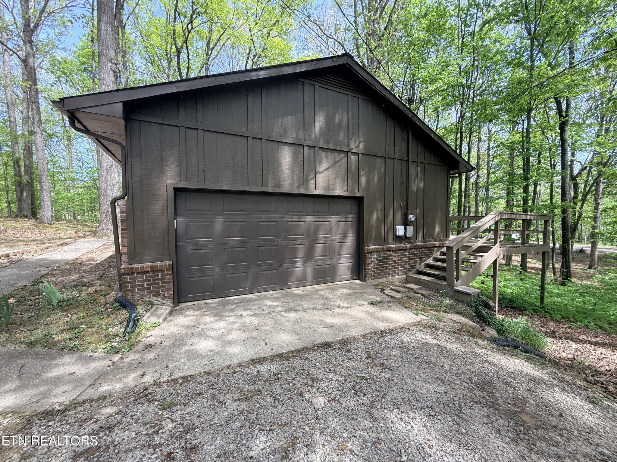 549 Yellow Cliff Estates Rd