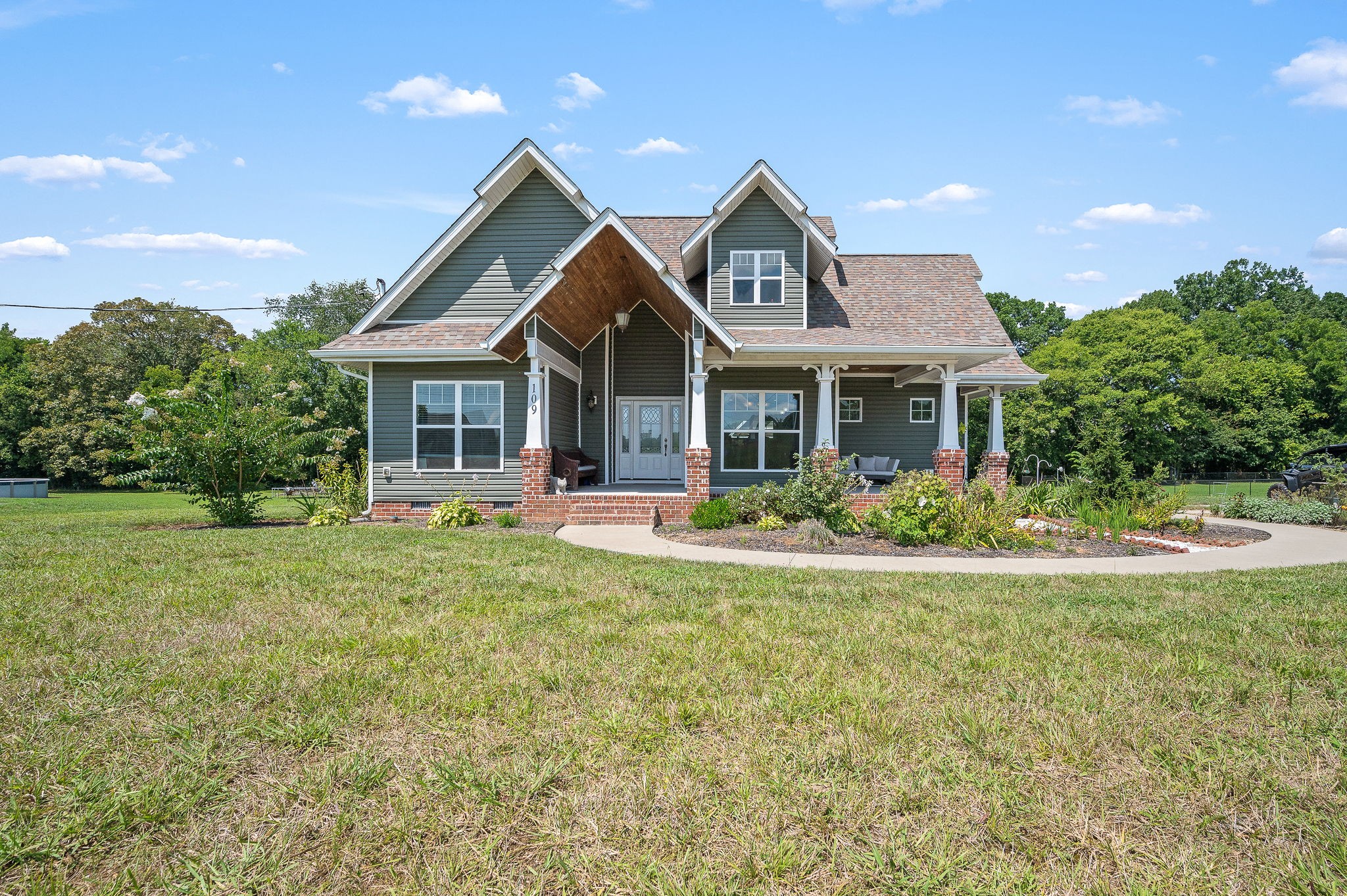 109 S Branch Ct